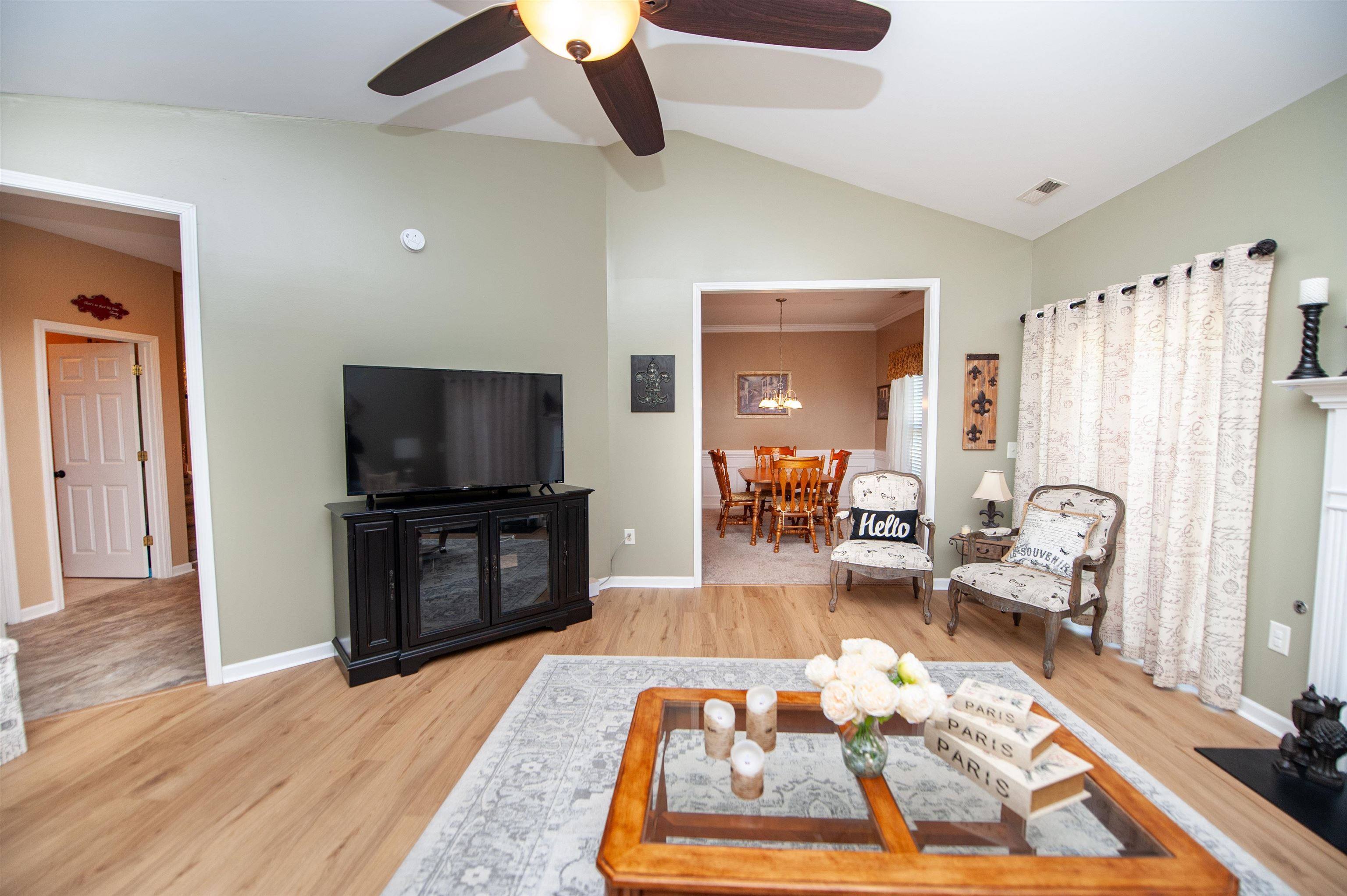 341 Archway Court Property Photo 7