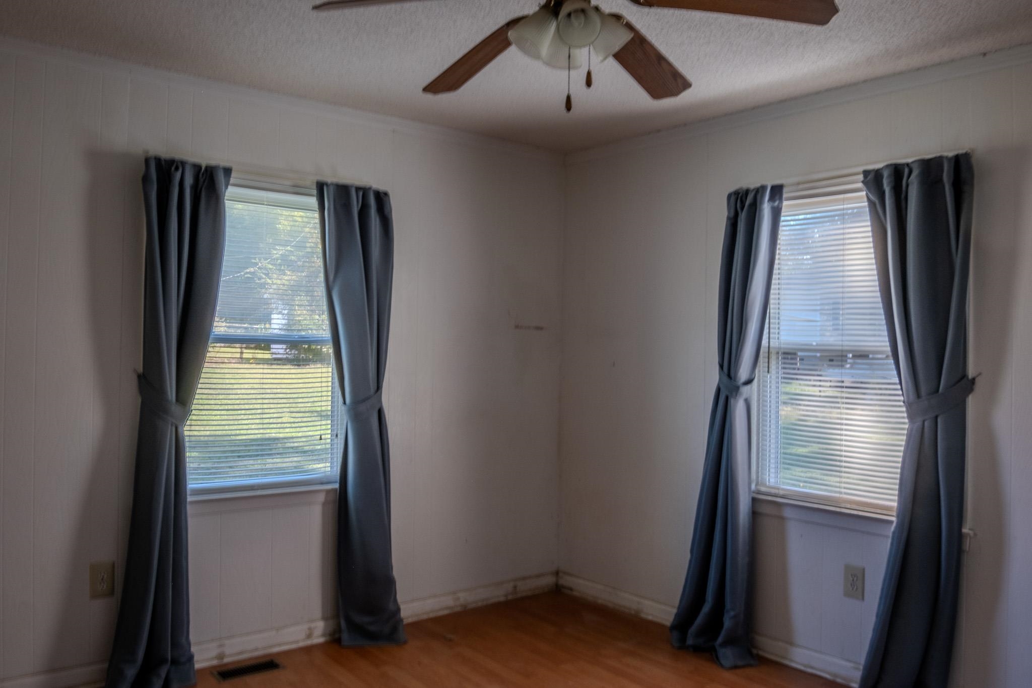 303 Oshields Street Property Photo 13