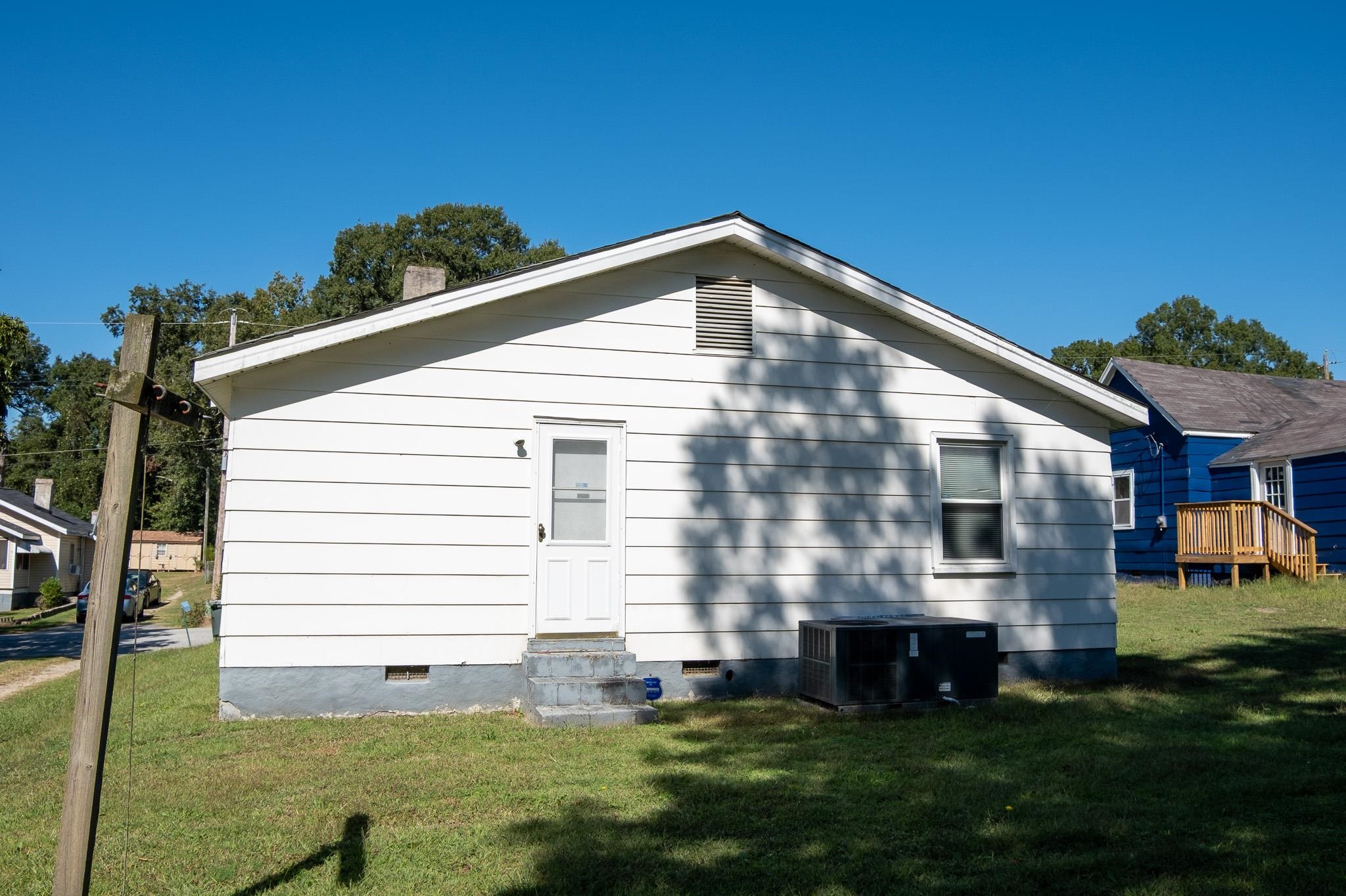 303 Oshields Street Property Photo 18