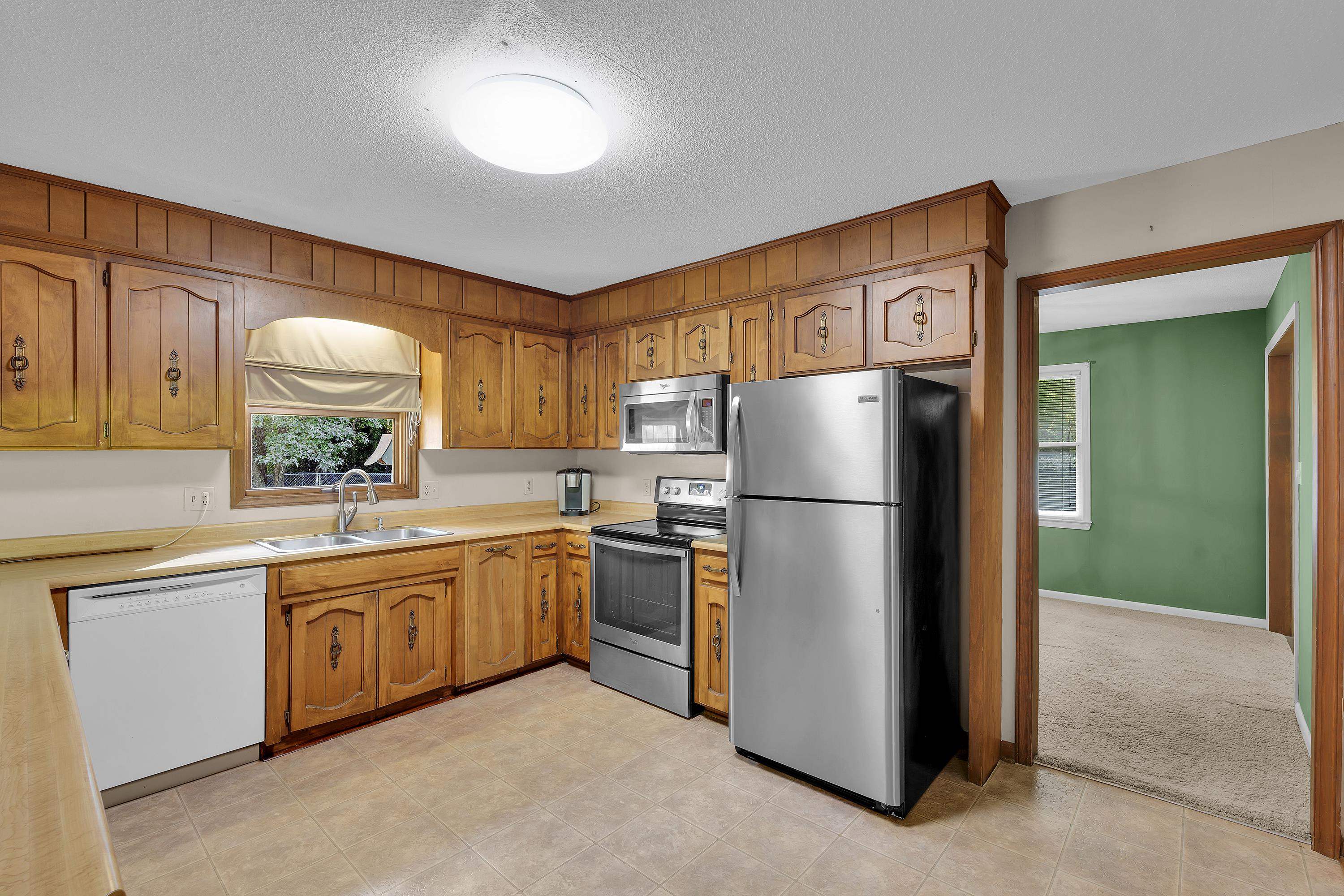307 Seven Oaks Lane Property Photo 10