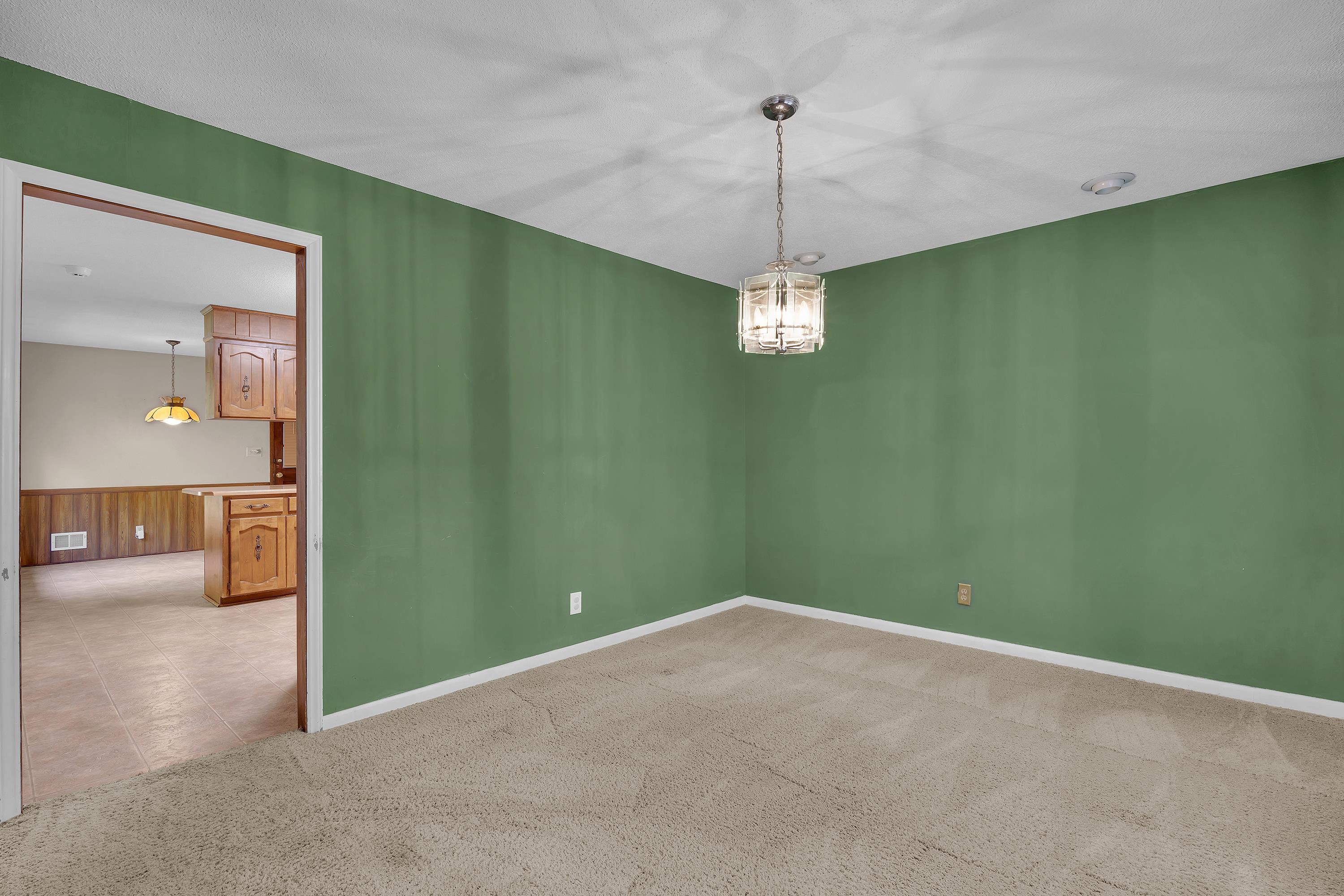 307 Seven Oaks Lane Property Photo 13