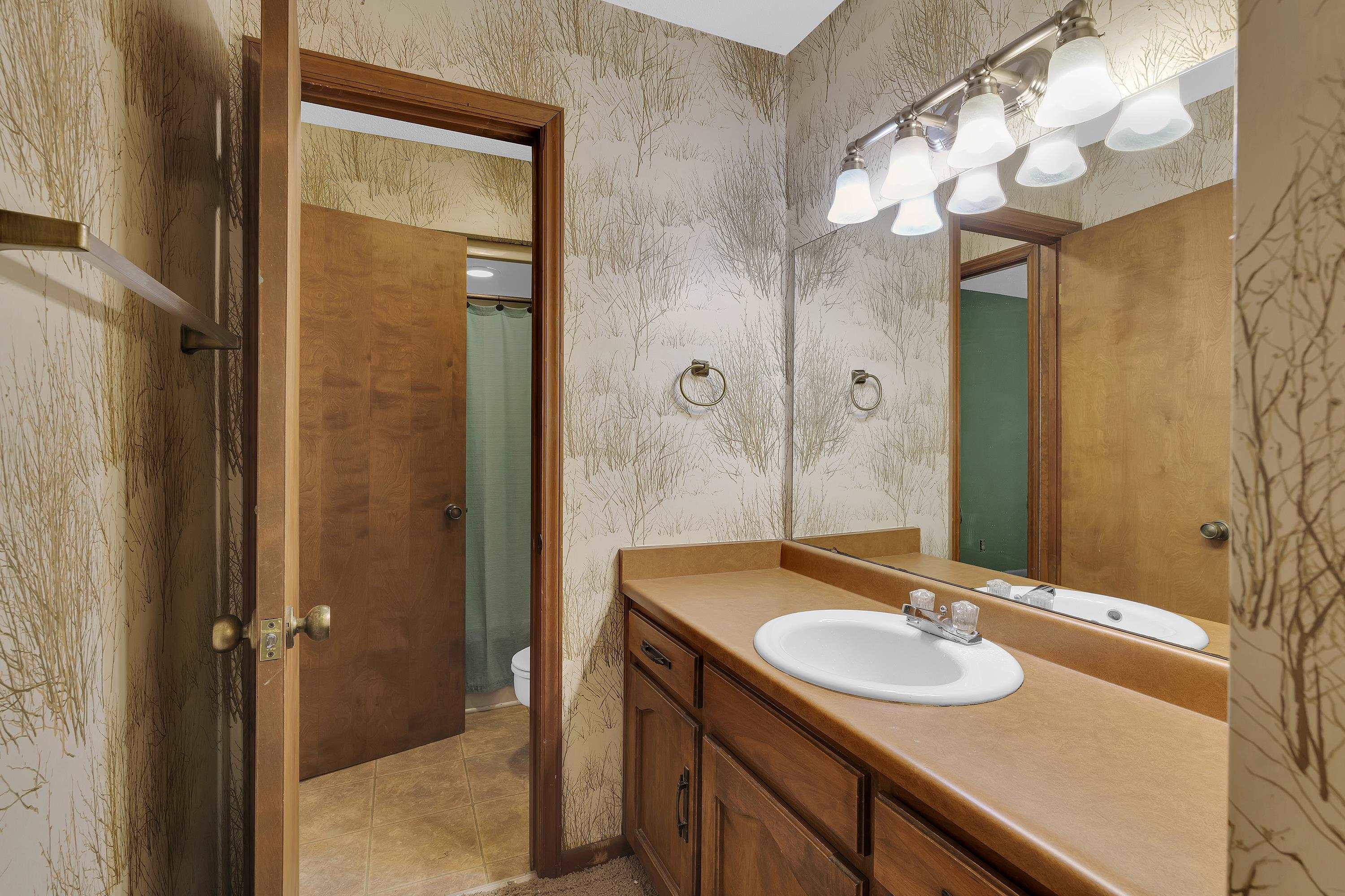 307 Seven Oaks Lane Property Photo 16