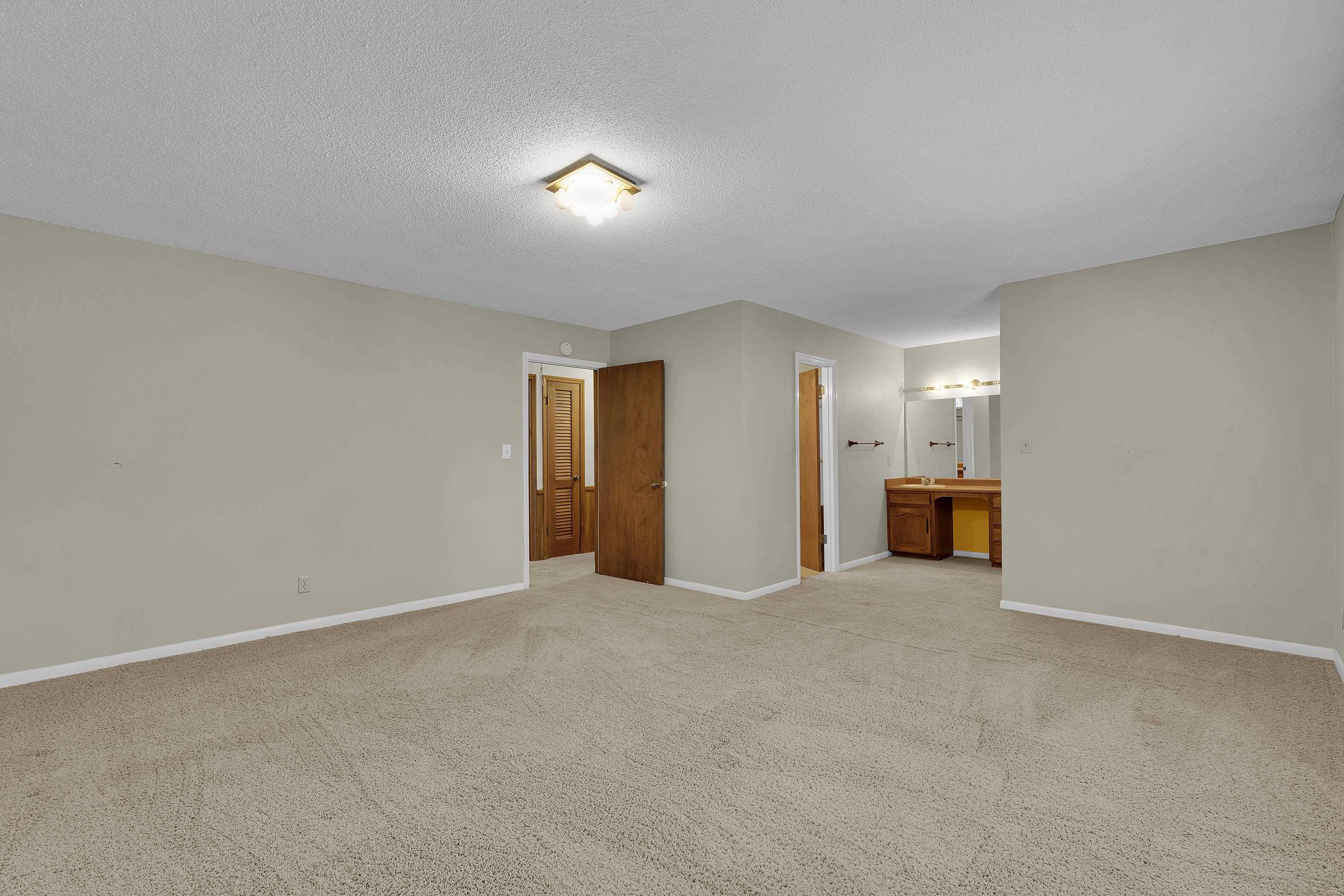 307 Seven Oaks Lane Property Photo 19