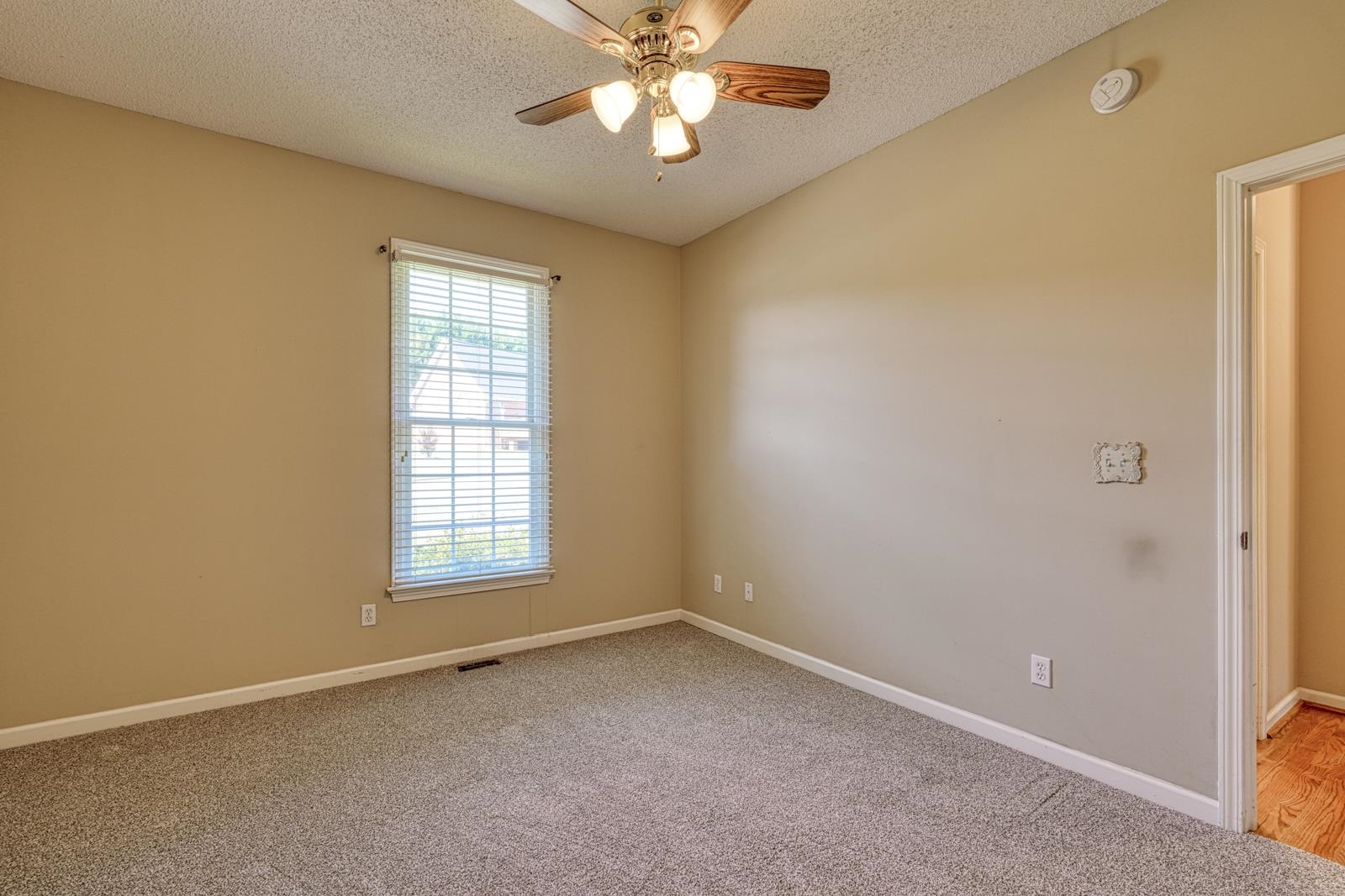 172 Roberts Meadow Loop Property Photo 25