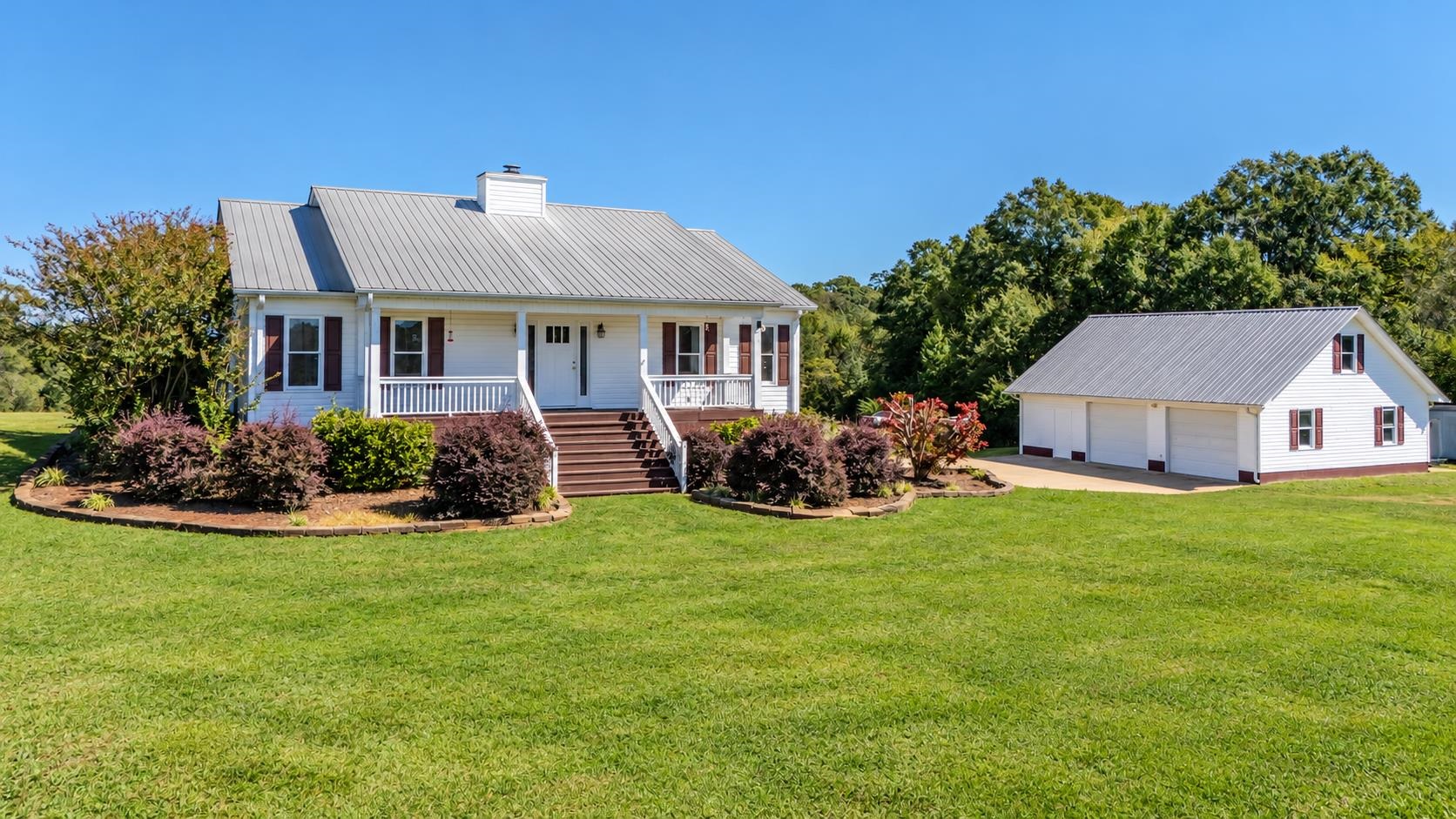 1298 Boggy Branch Road Property Photo 1