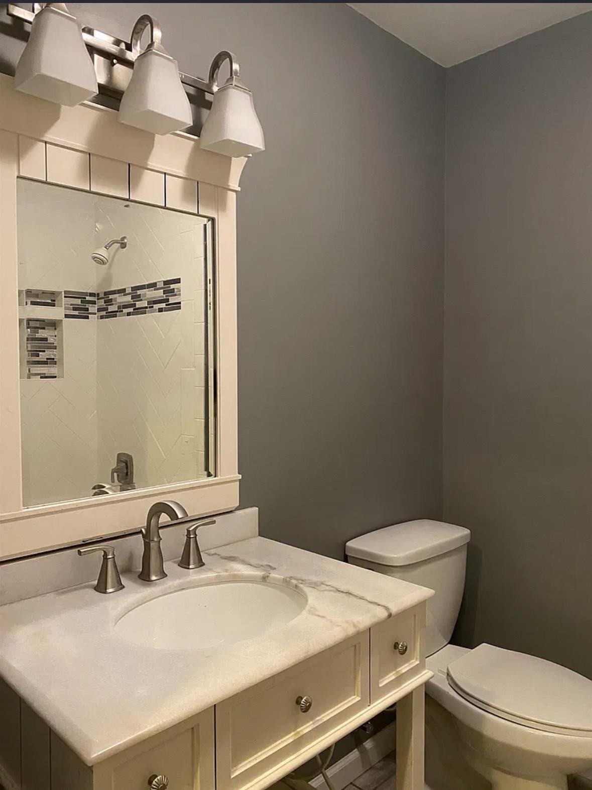 165 Campton Circle Property Photo 6