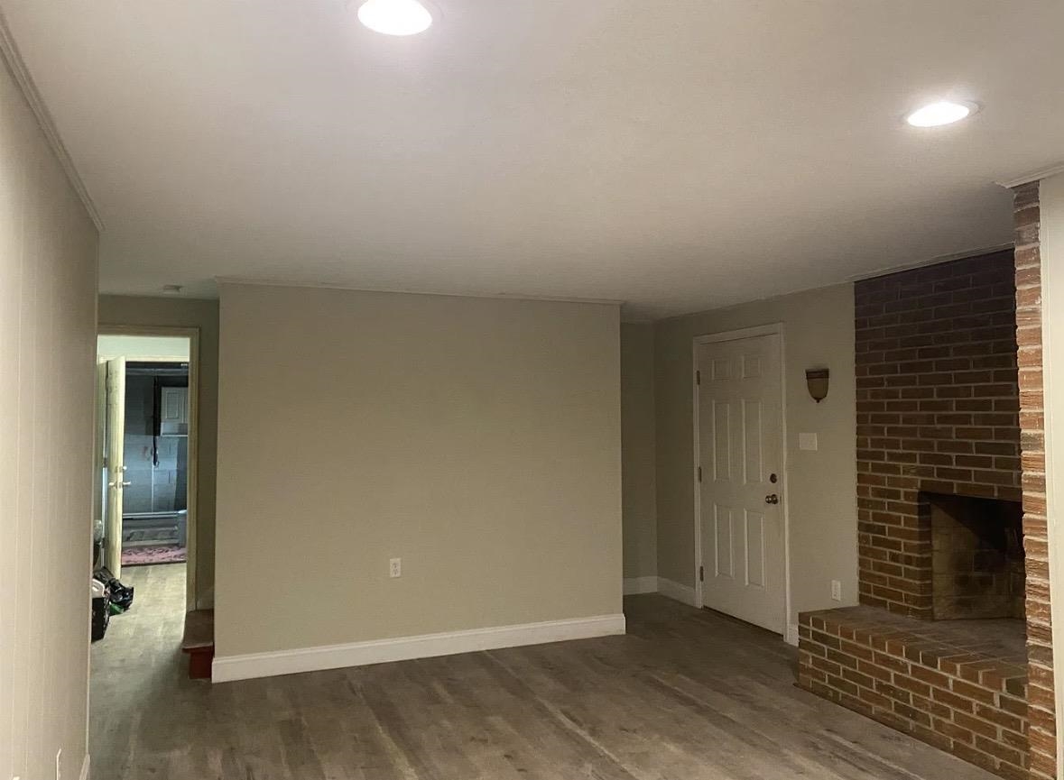 165 Campton Circle Property Photo 14