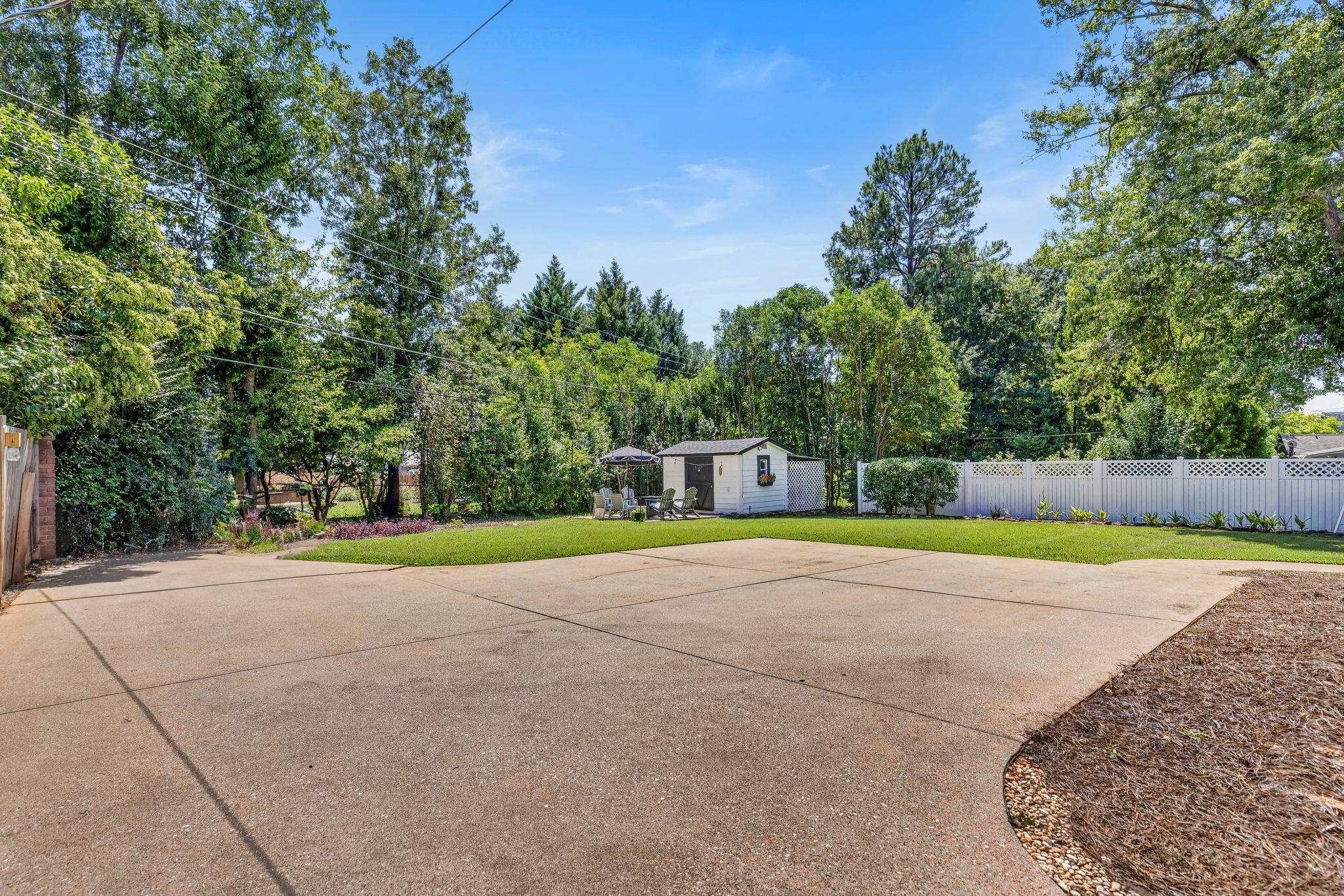309 Dupre Drive Property Photo 32