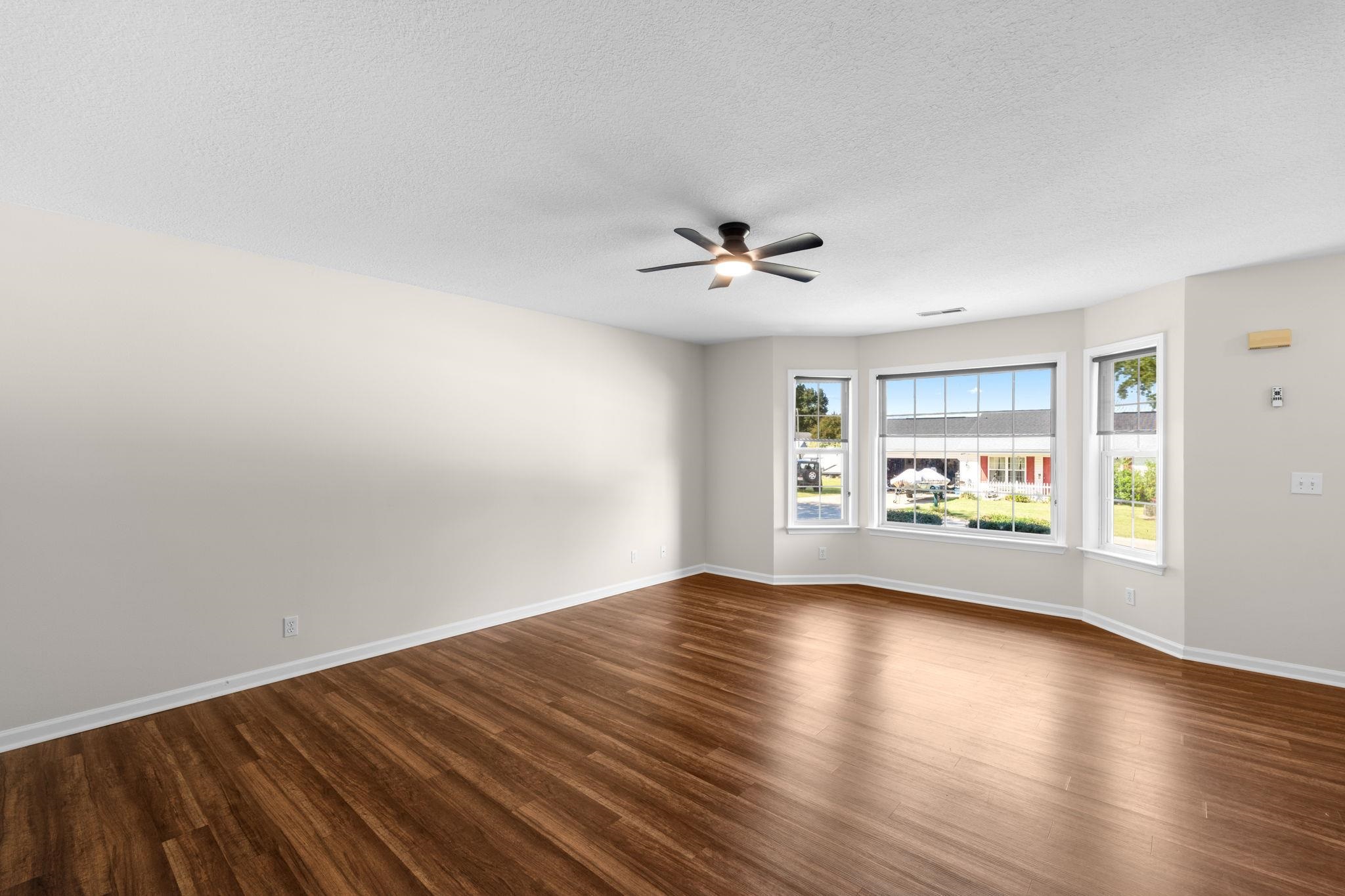400 Panther Court Property Photo 4