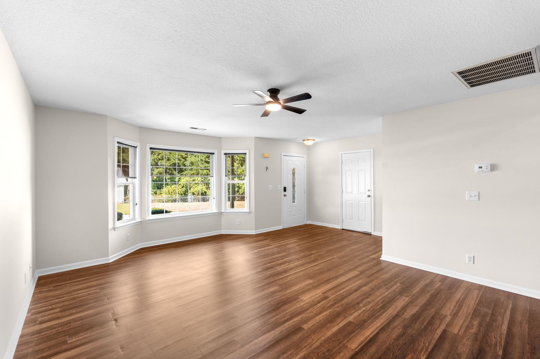 400 Panther Court Property Photo 5