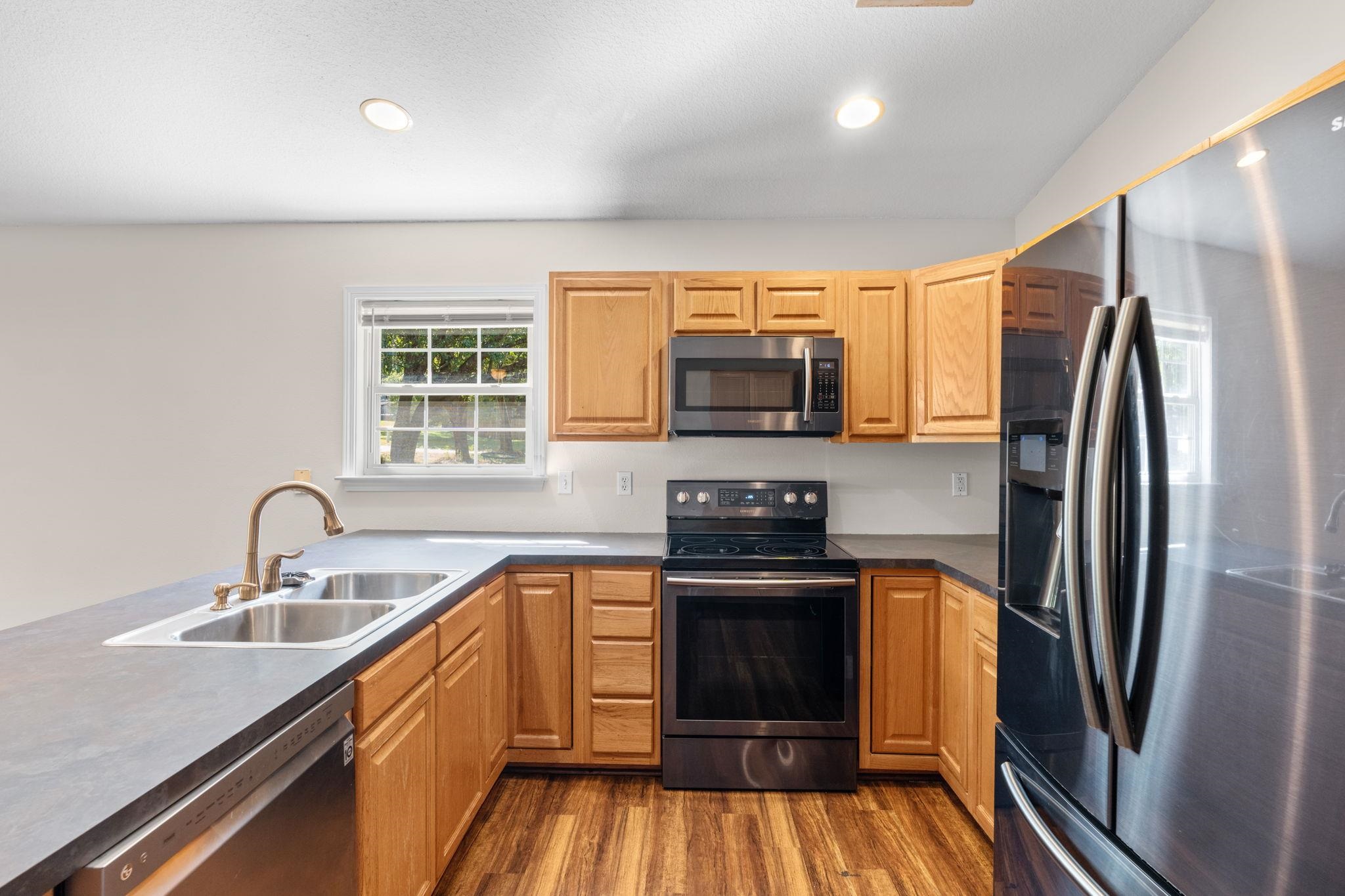 400 Panther Court Property Photo 10