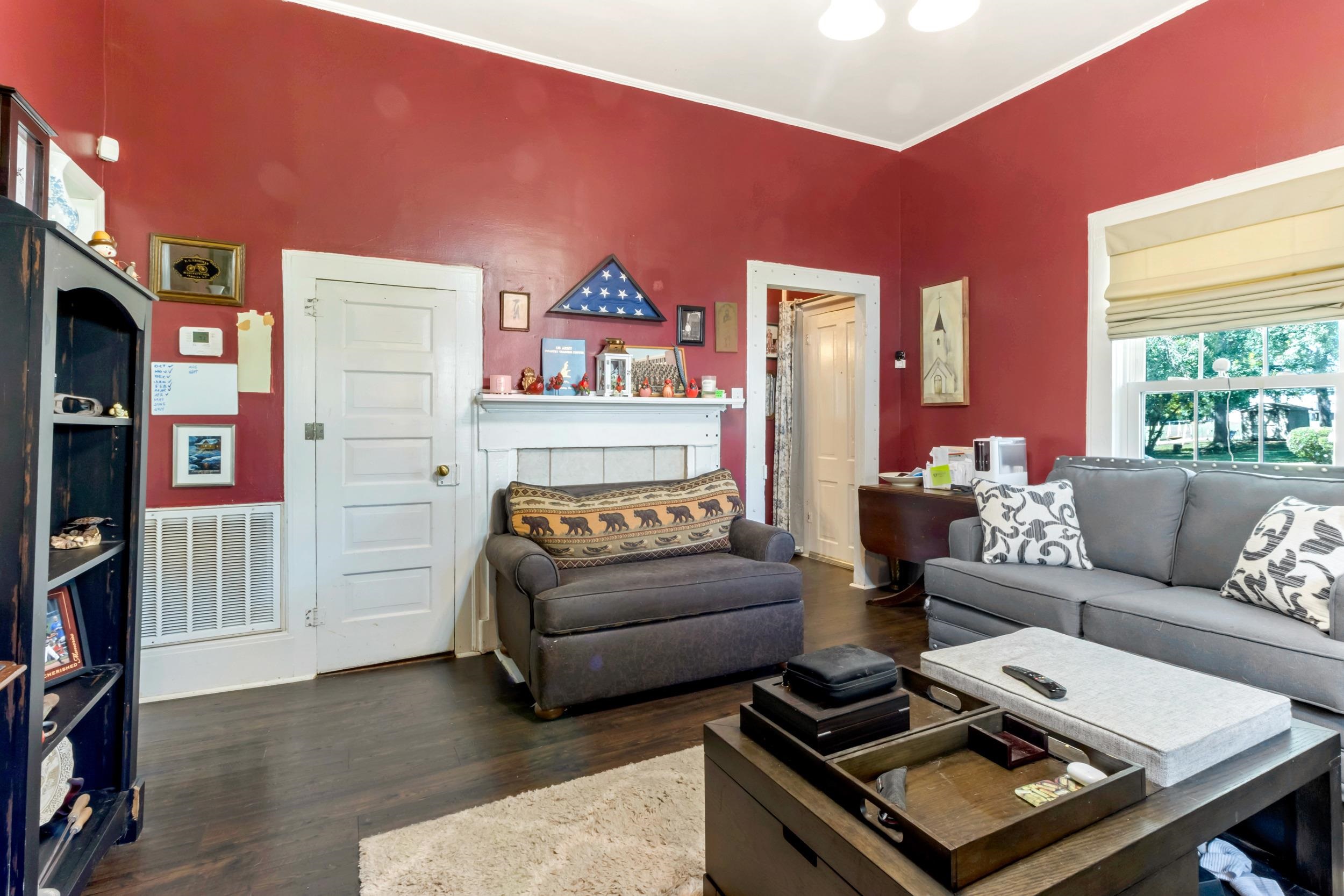 6 D Street Property Photo 10