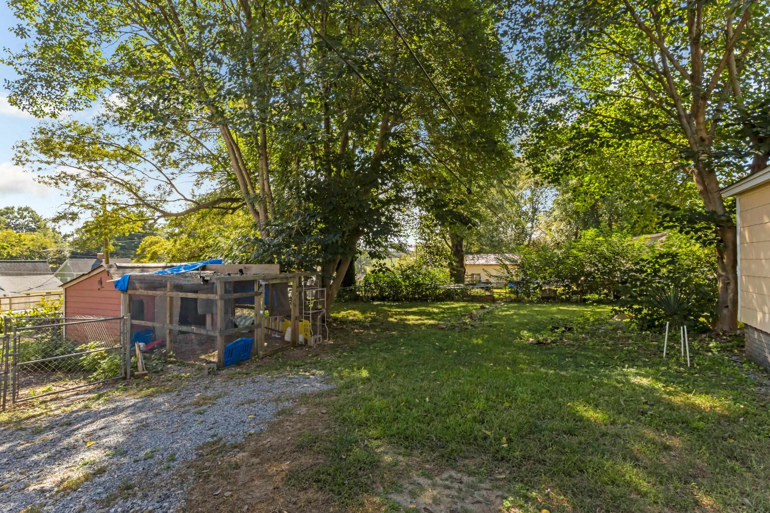 6 D Street Property Photo 17