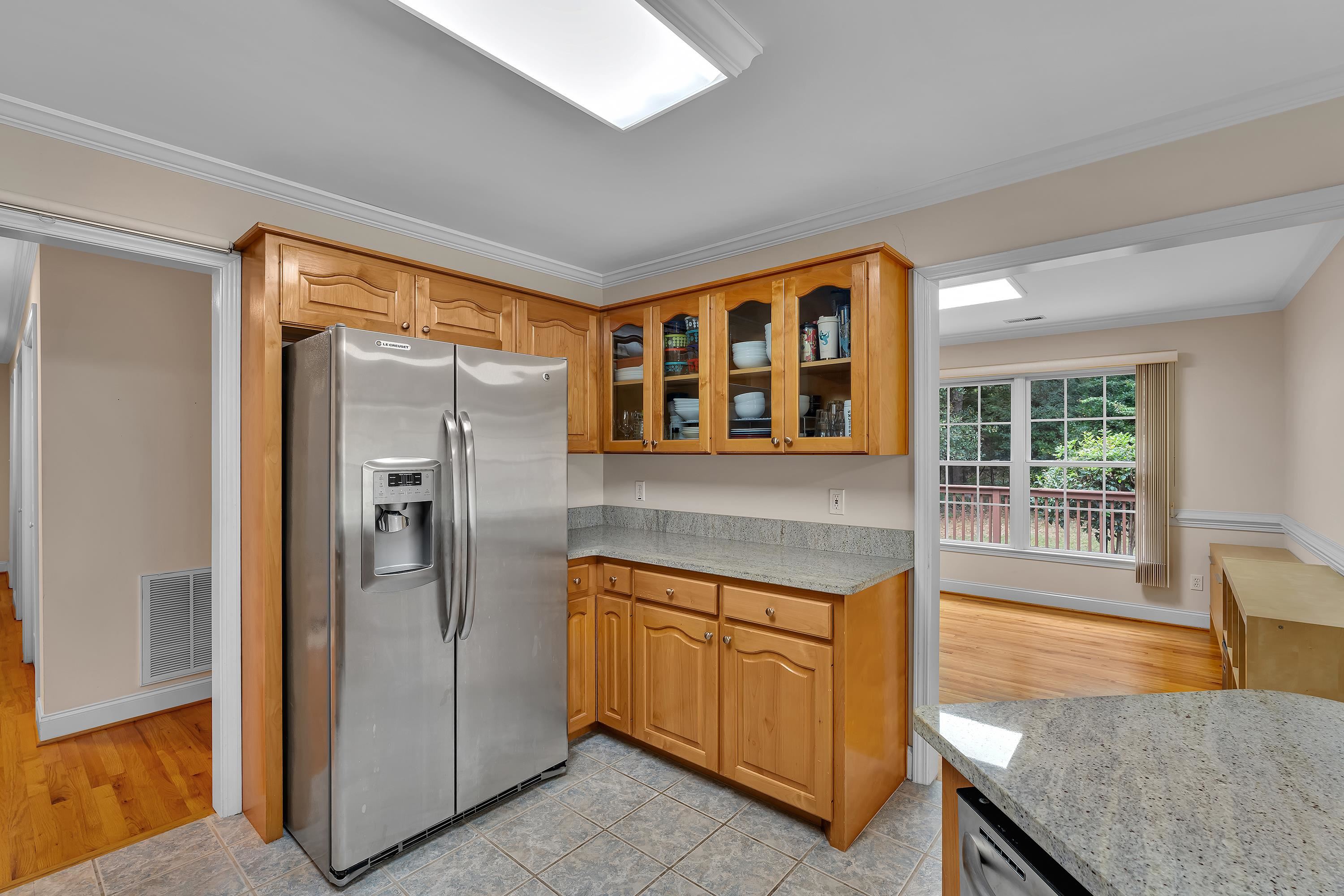 319 Cedar Bluff Drive Property Photo 5
