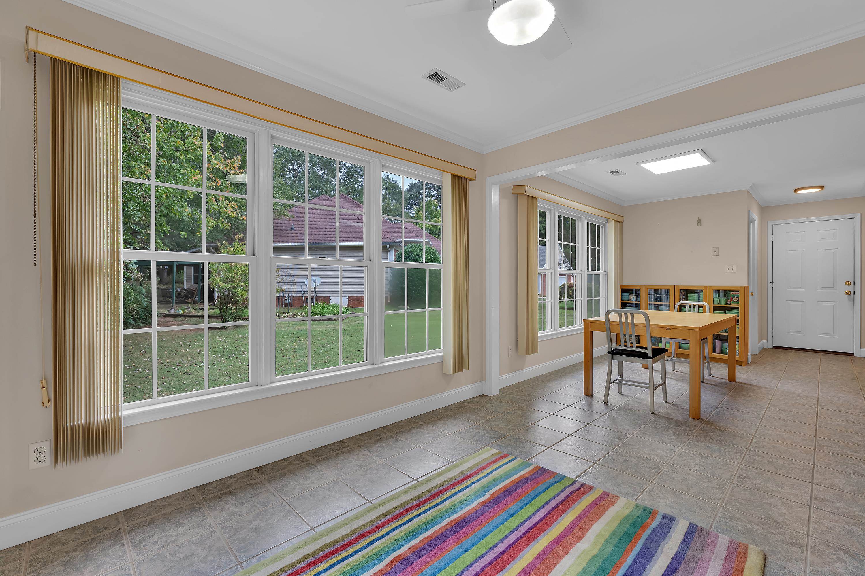 319 Cedar Bluff Drive Property Photo 7