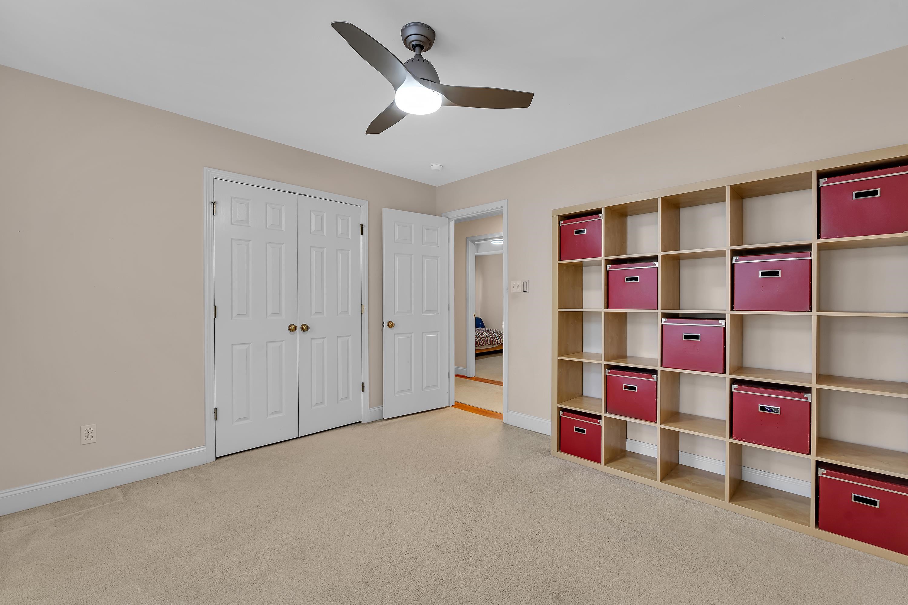 319 Cedar Bluff Drive Property Photo 16