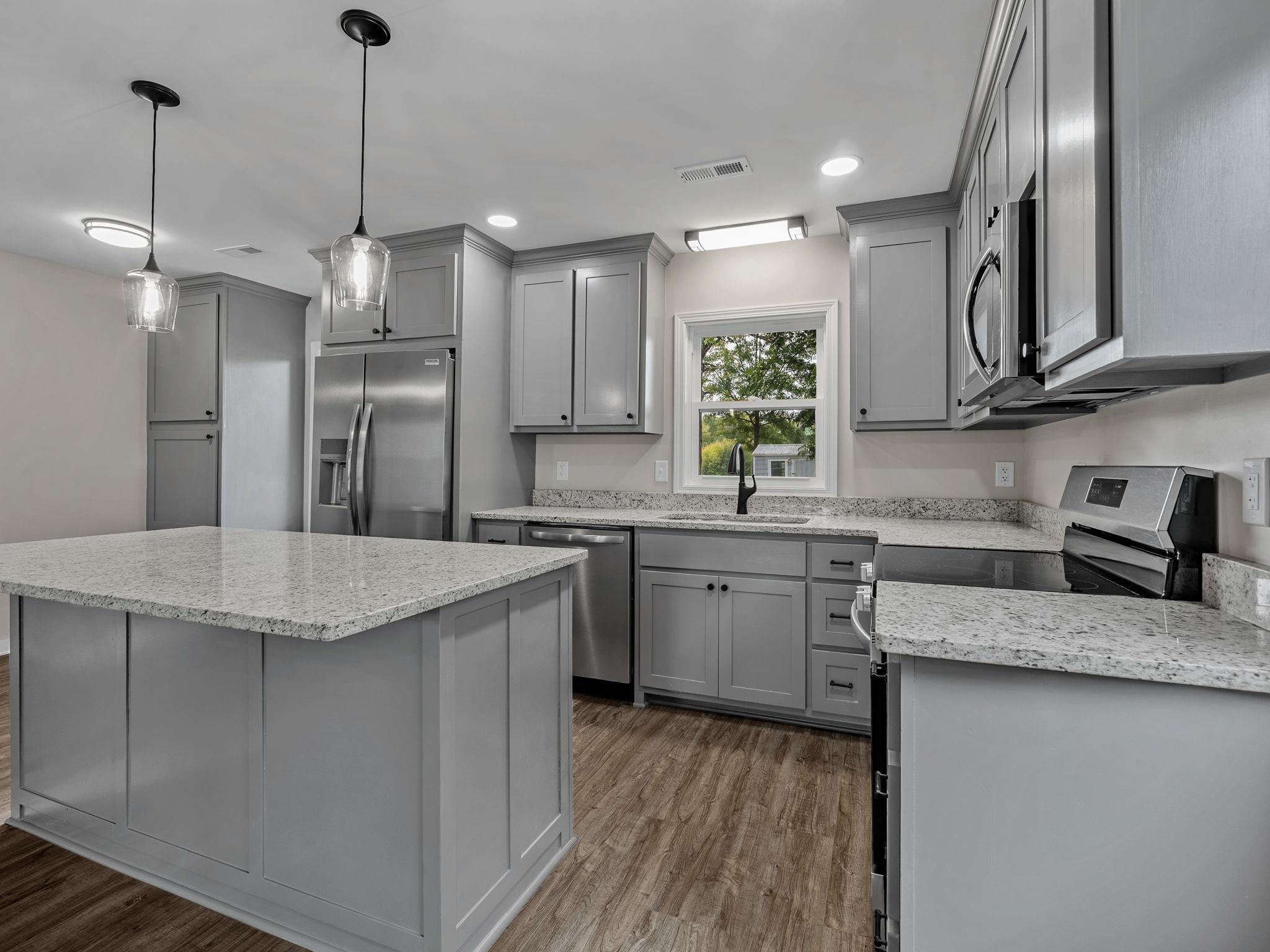 304 Scenic View Road Property Photo 11