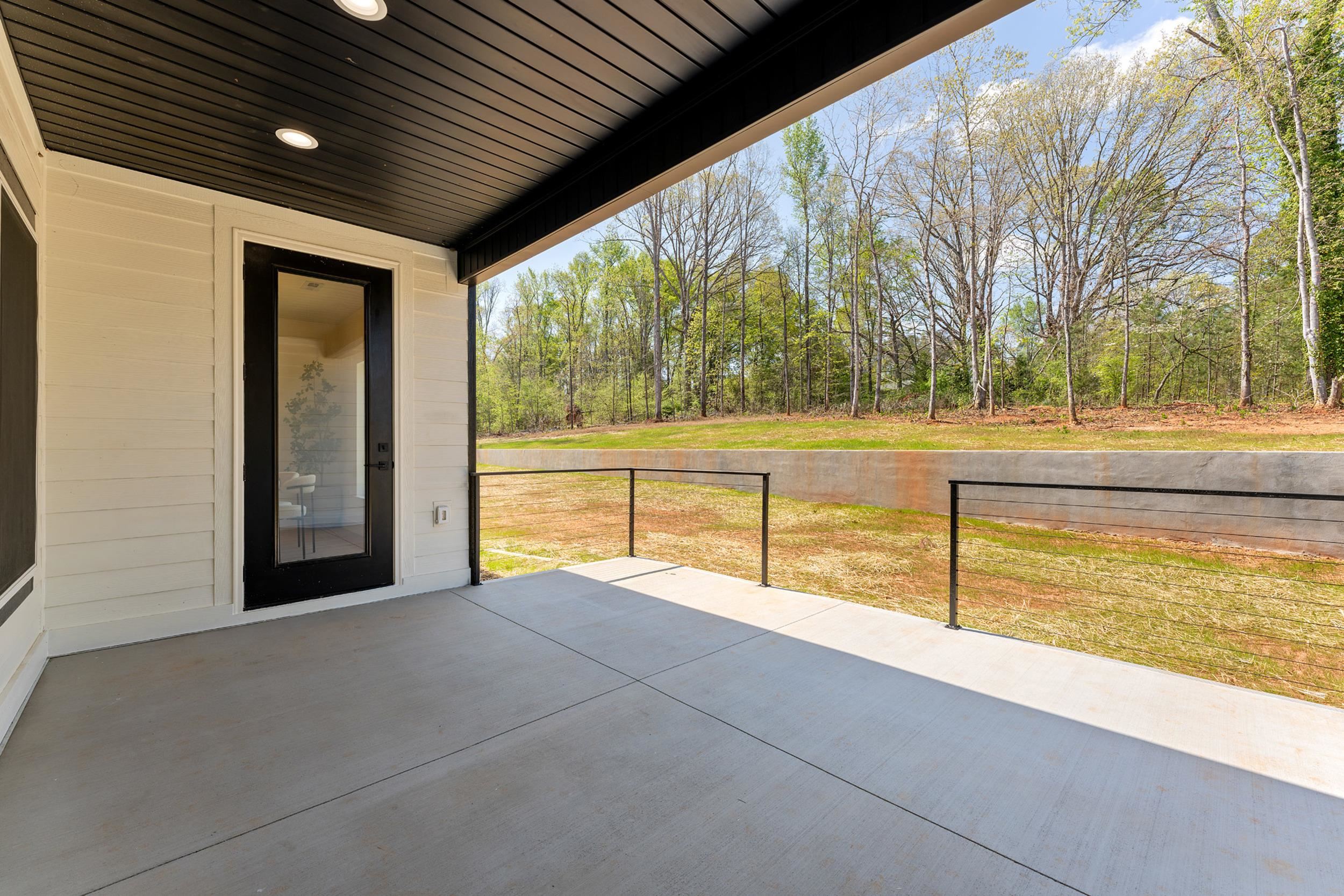 651 Narrow Circle Property Photo 5