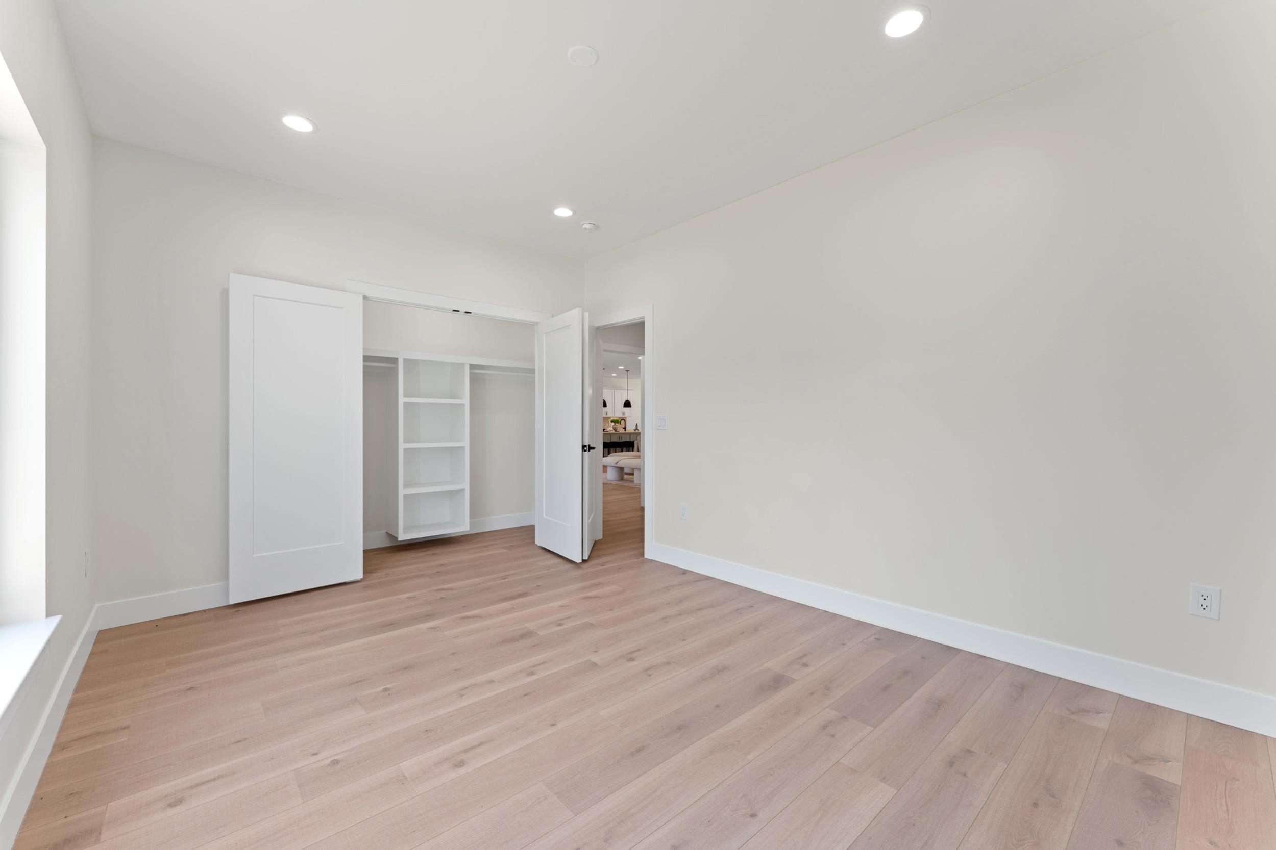 651 Narrow Circle Property Photo 31