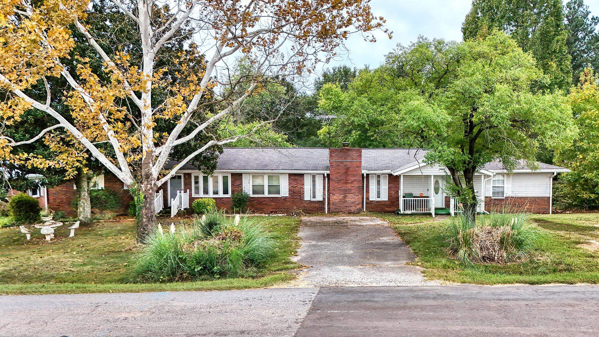 70 Snowmill Road Property Photo 2