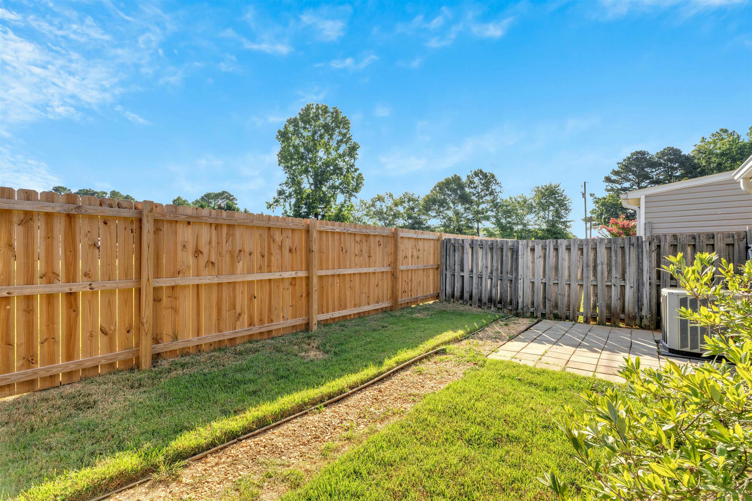 411 E Calhoun Crossing Court Property Photo 22
