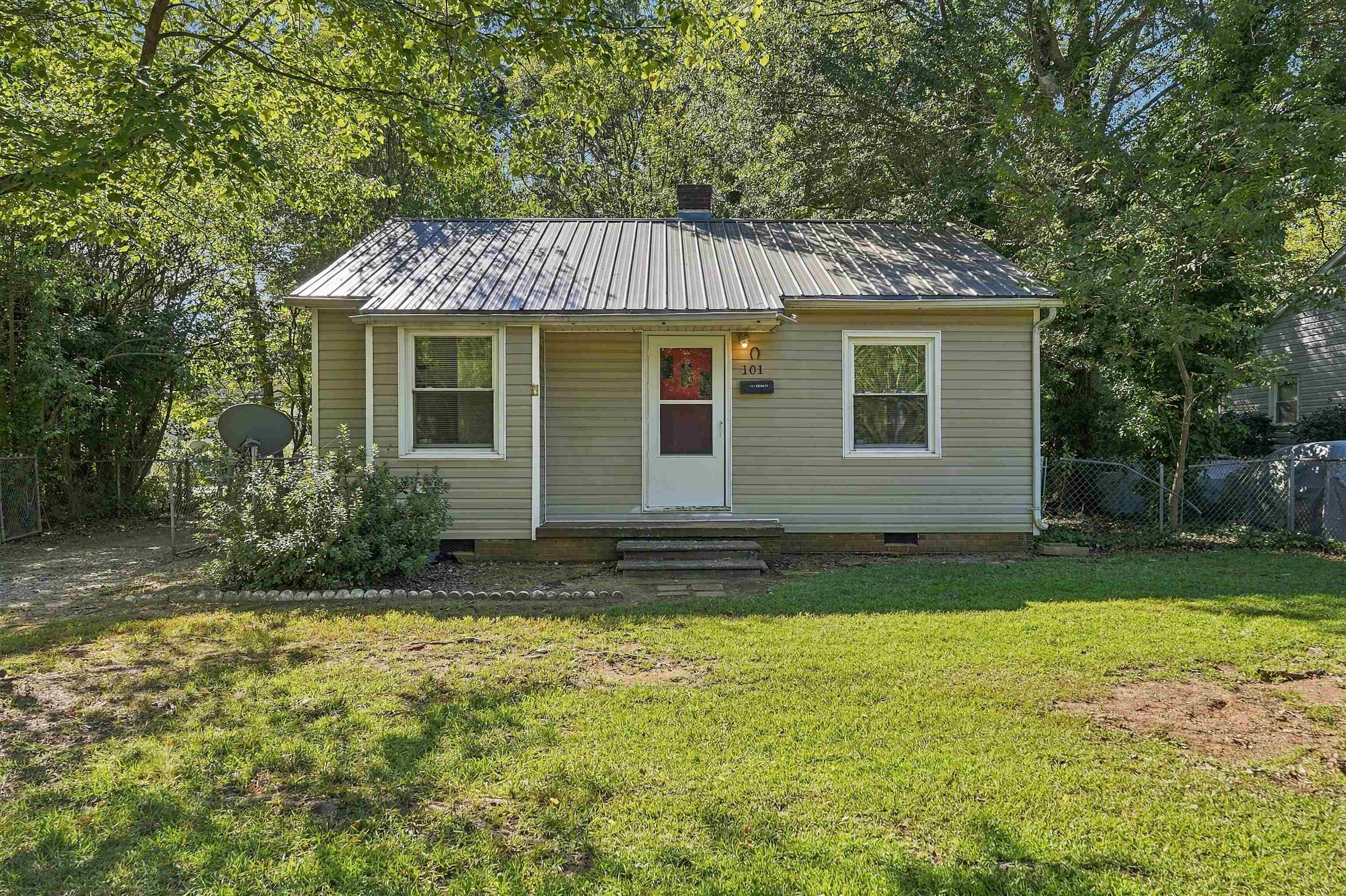 101 Tyler Court Property Photo 1