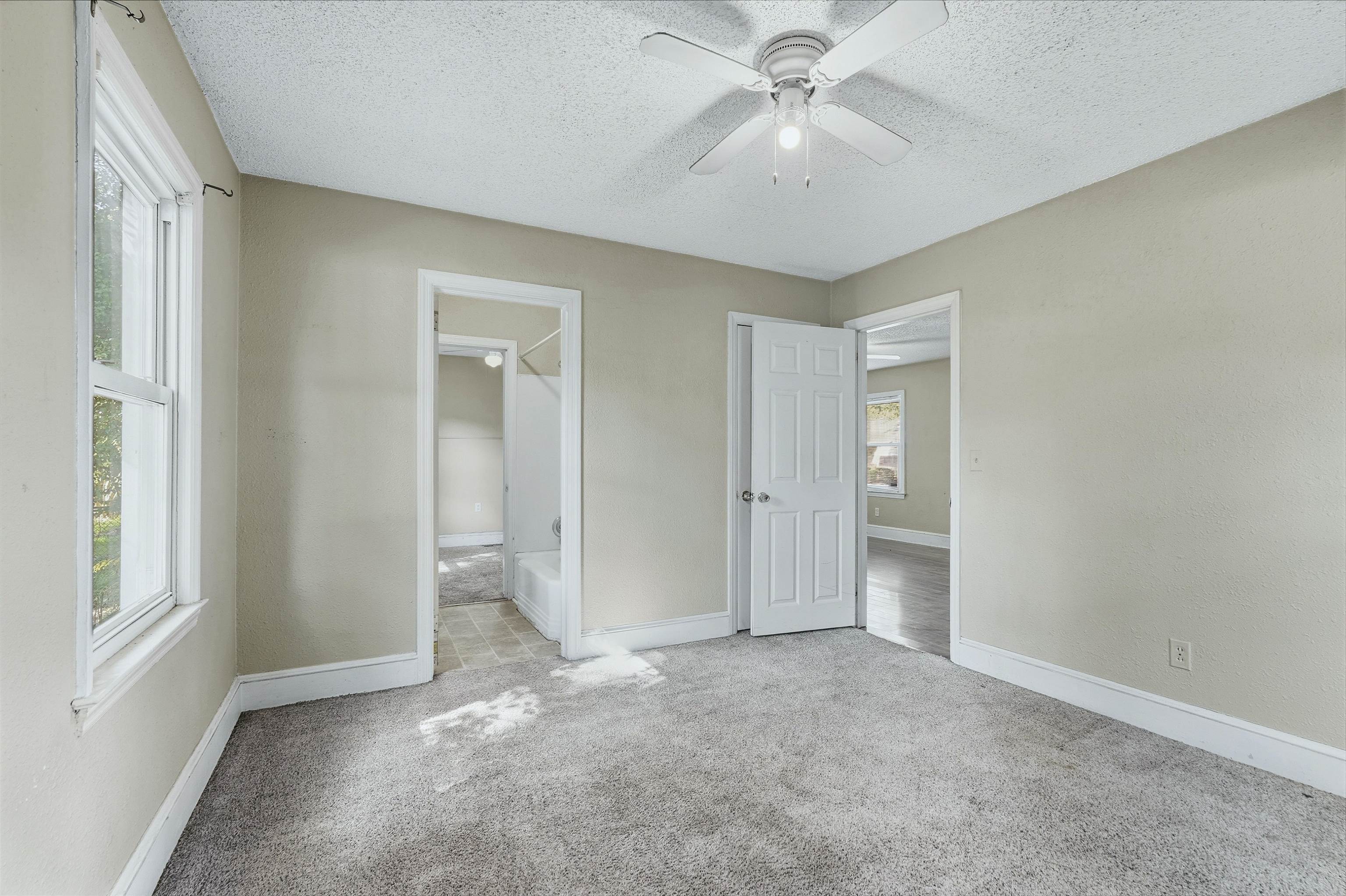 101 Tyler Court Property Photo 10