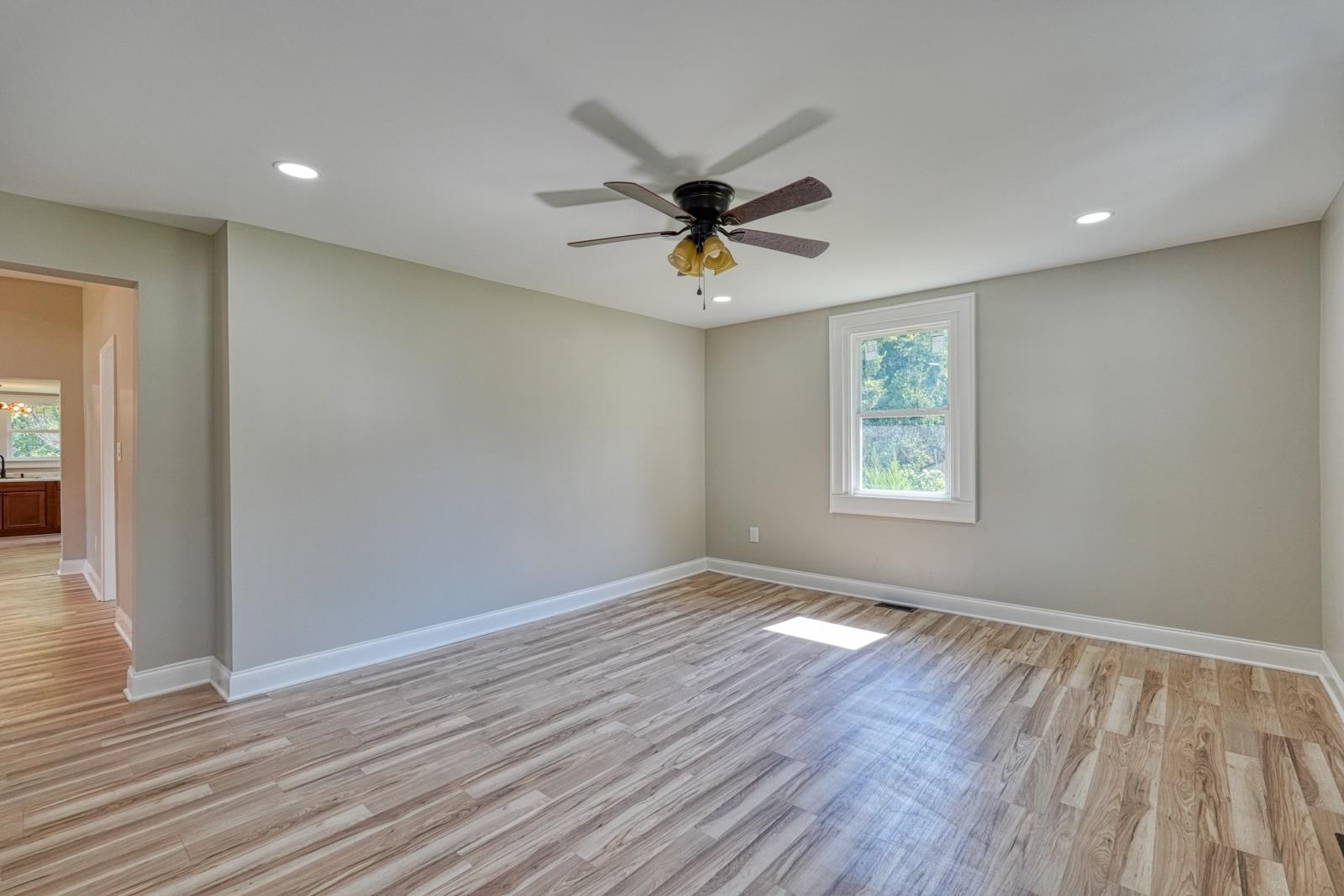 125 Cunningham Street Property Photo 3