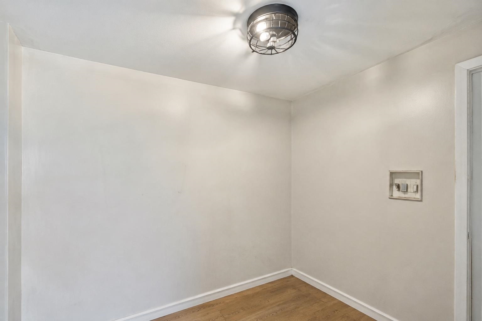125 Cunningham Street Property Photo 30
