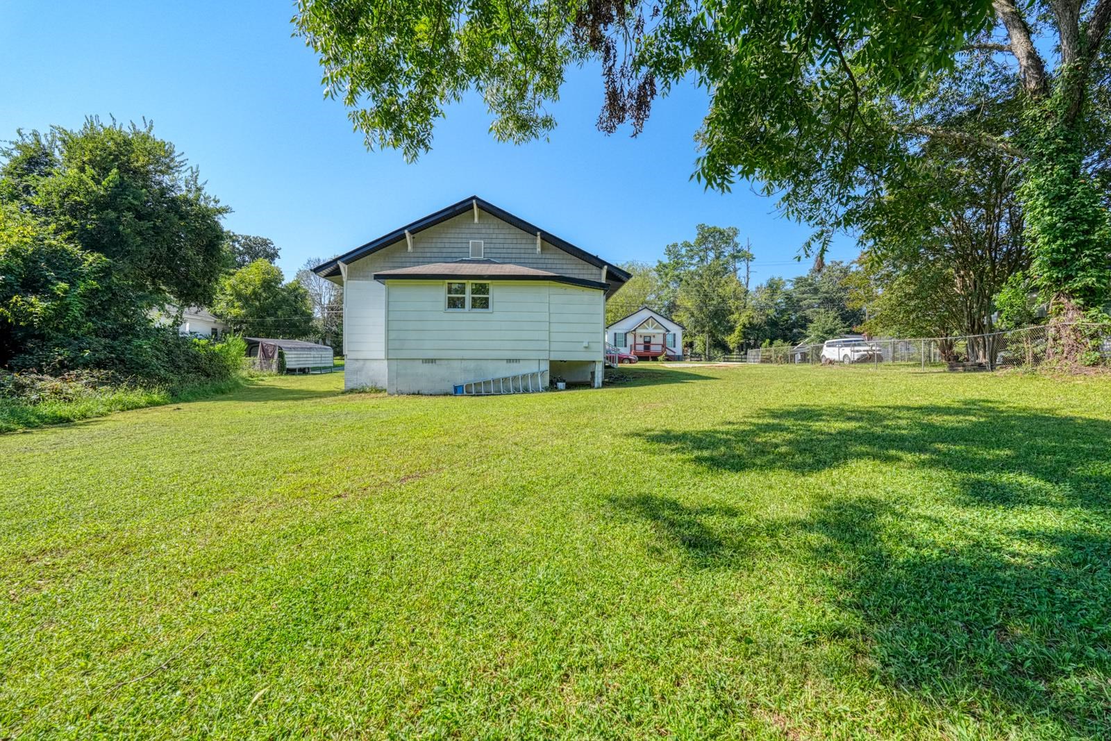 125 Cunningham Street Property Photo 33