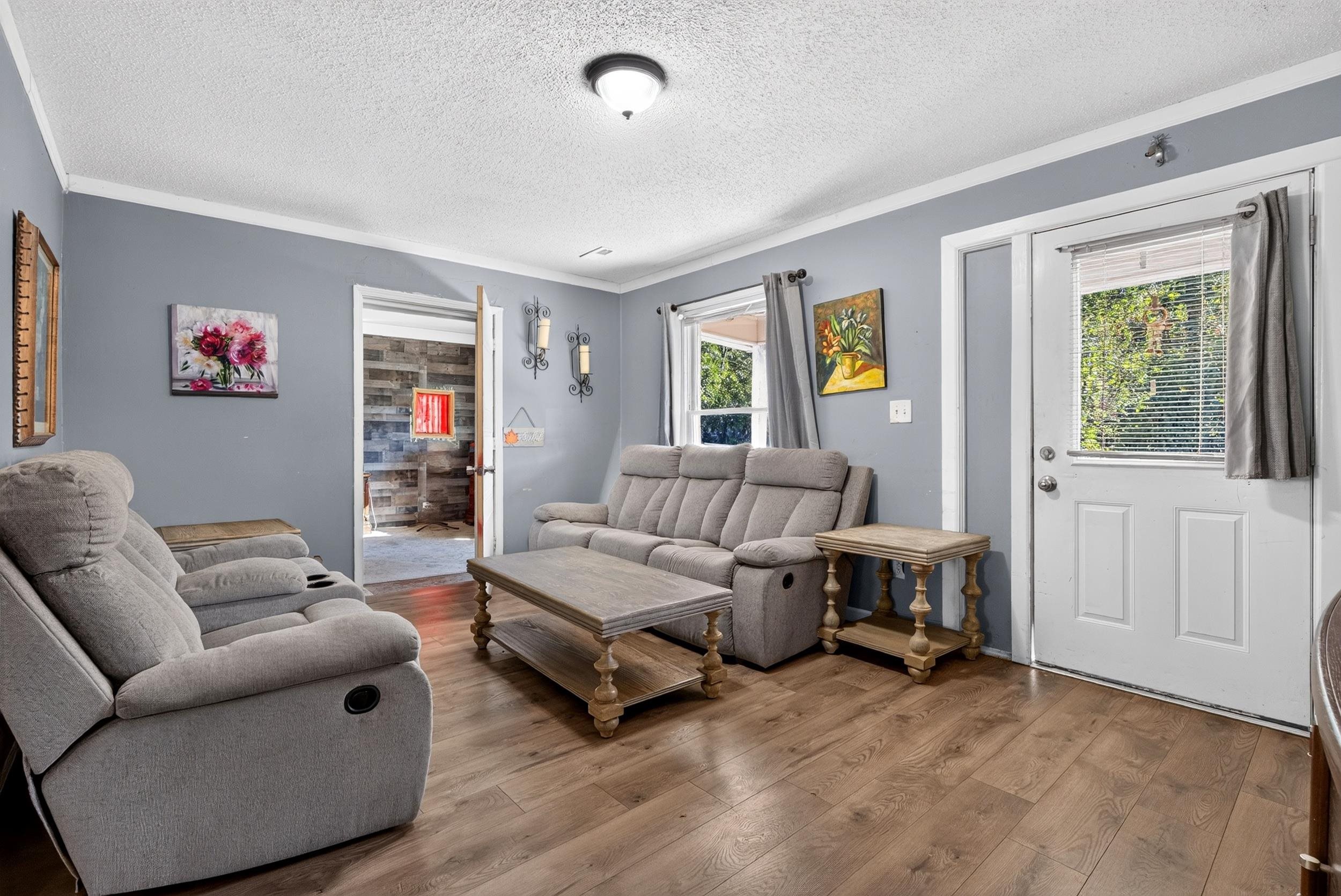 5 E Oak Hill Court Property Photo 6