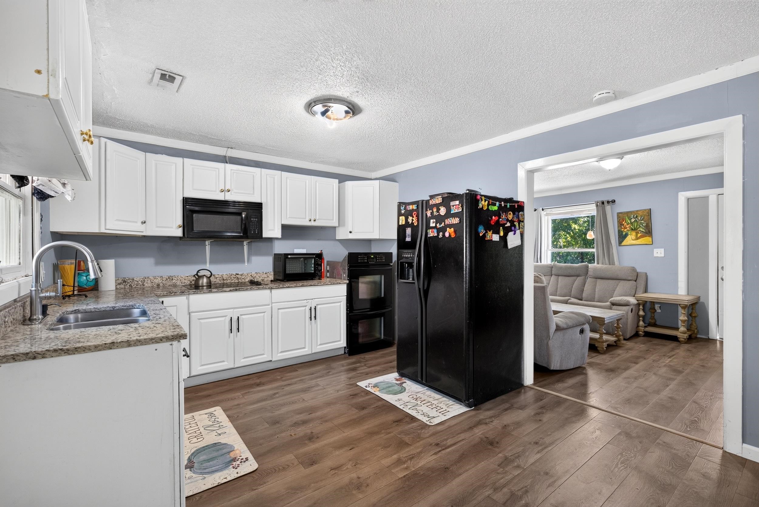 5 E Oak Hill Court Property Photo 9