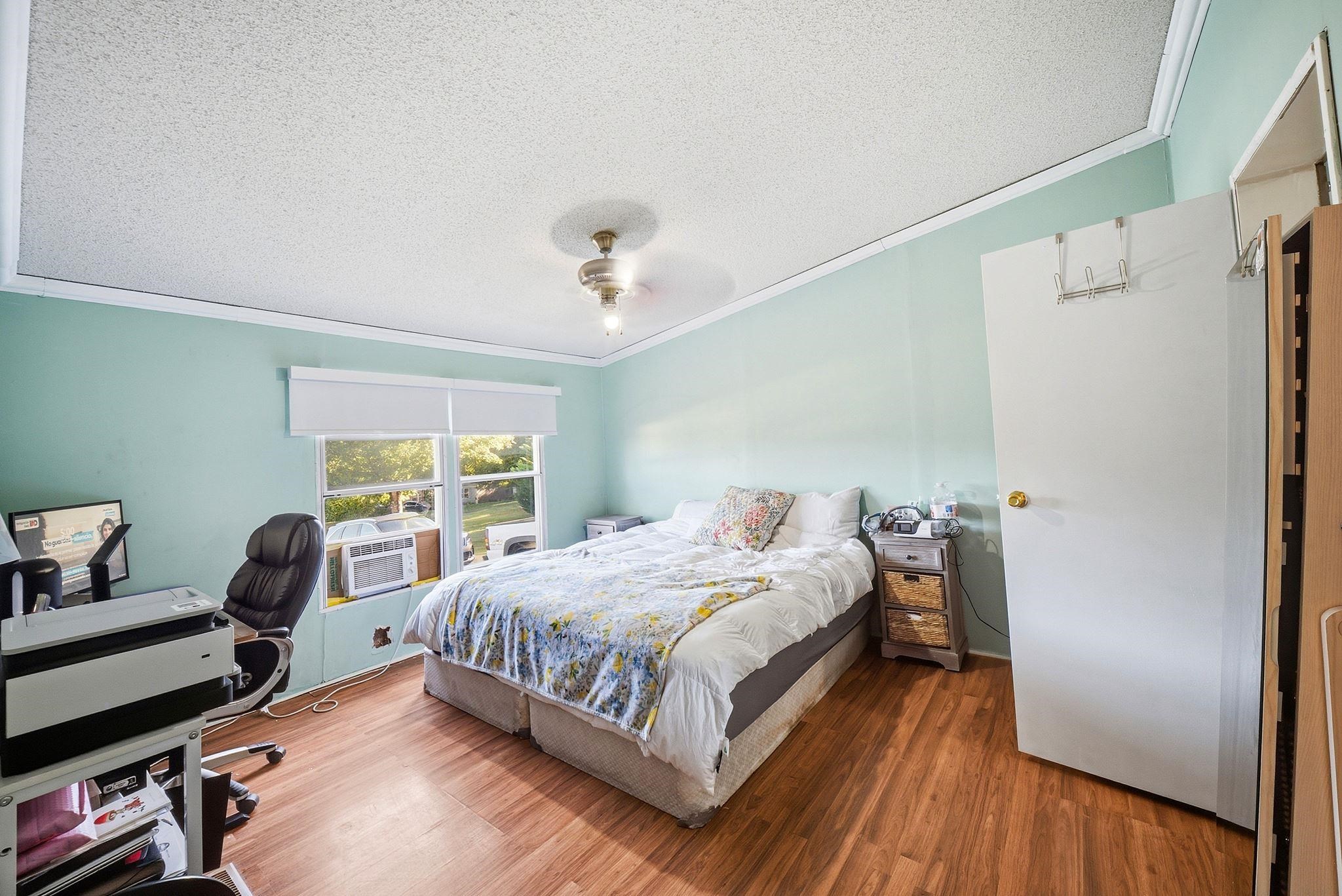 714 Saphire Court Property Photo 6
