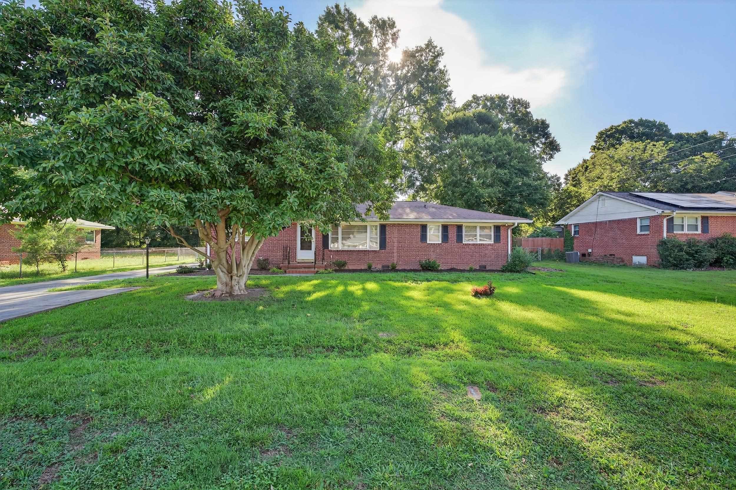 106 Keloy Street Property Photo 1
