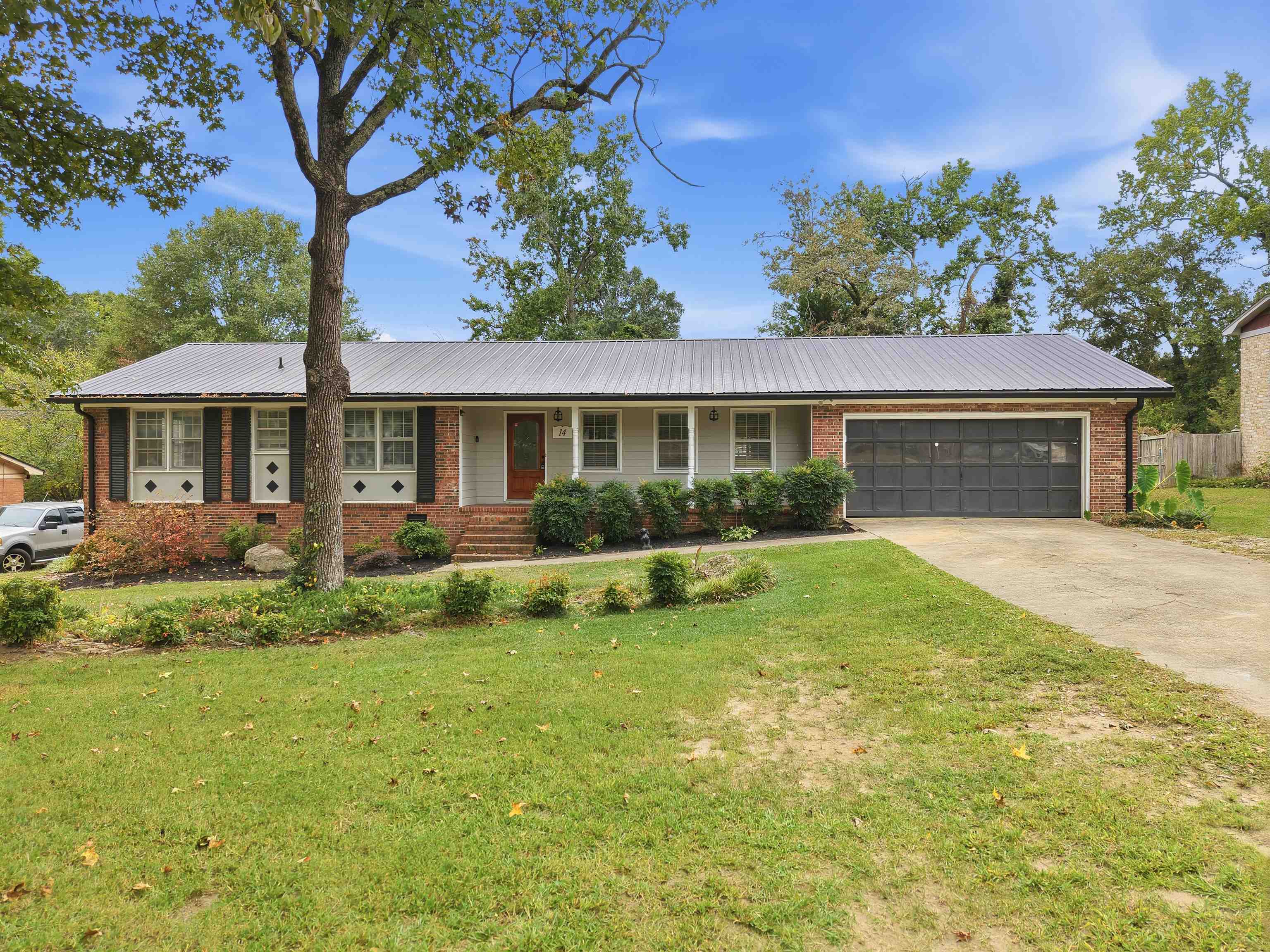 14 Heathwood Circle Property Photo 1