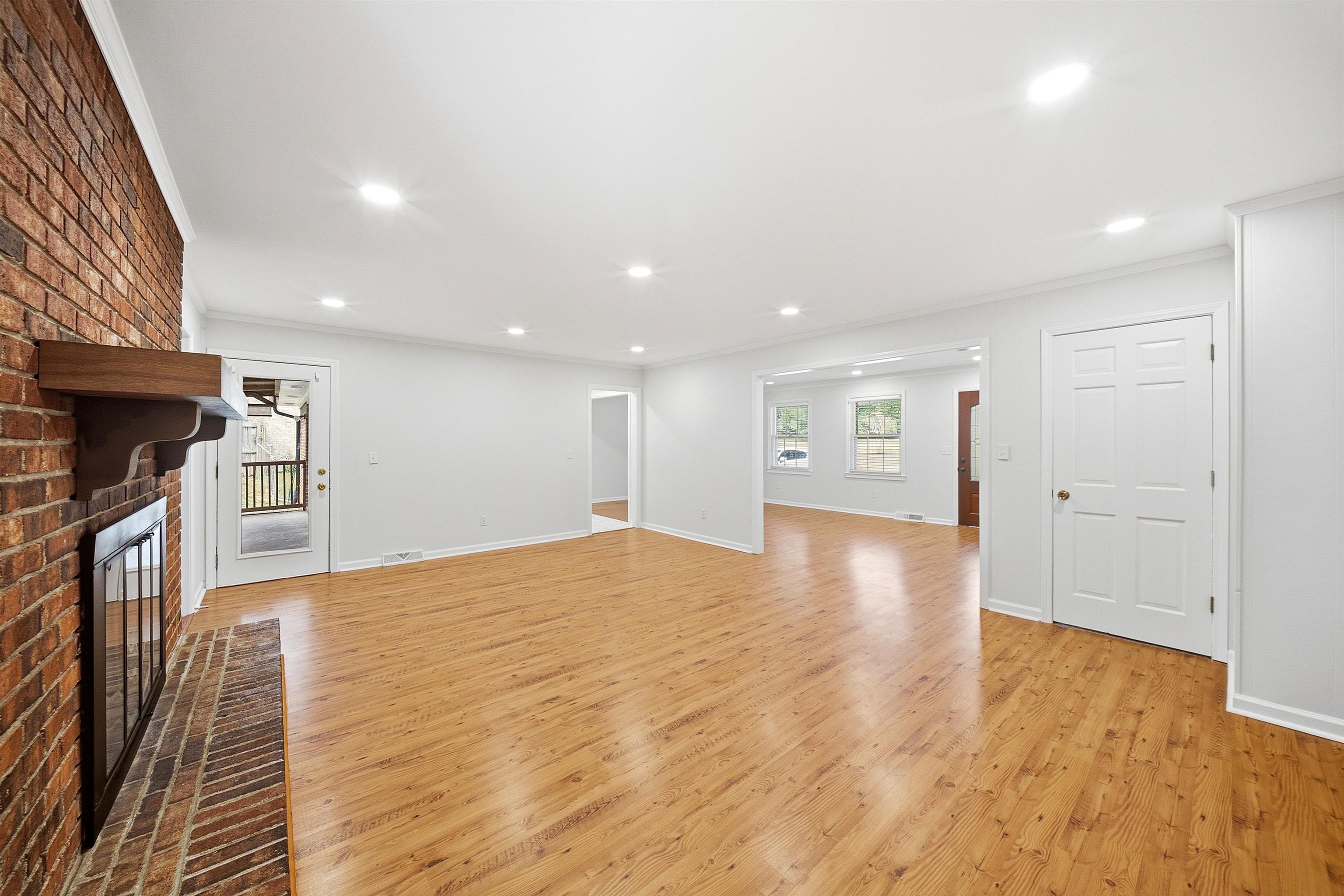 14 Heathwood Circle Property Photo 11