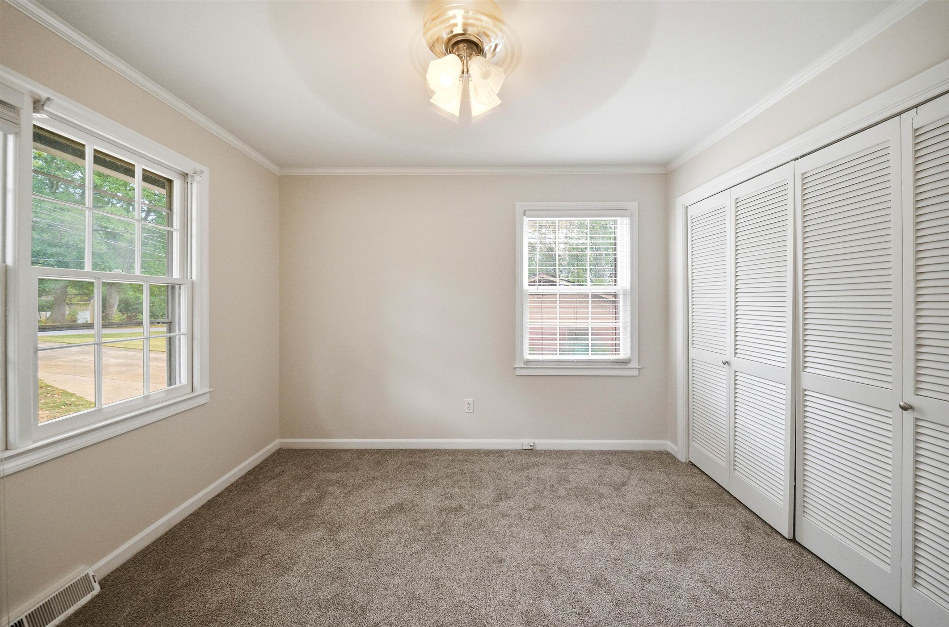 14 Heathwood Circle Property Photo 16