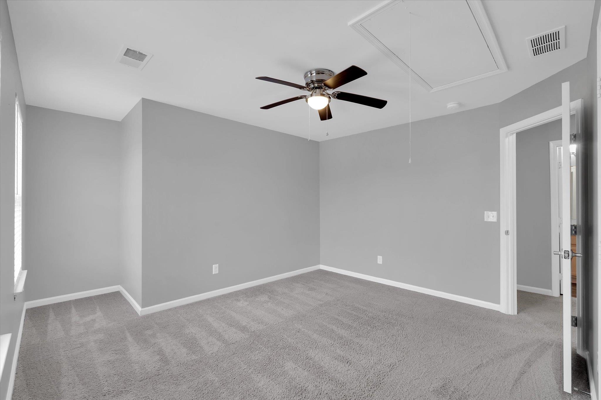 111 Bridgeville Way Property Photo 26