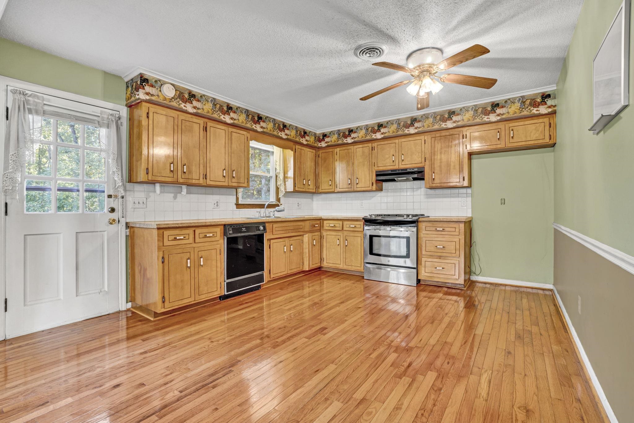 4655 Schirra Court Property Photo 7