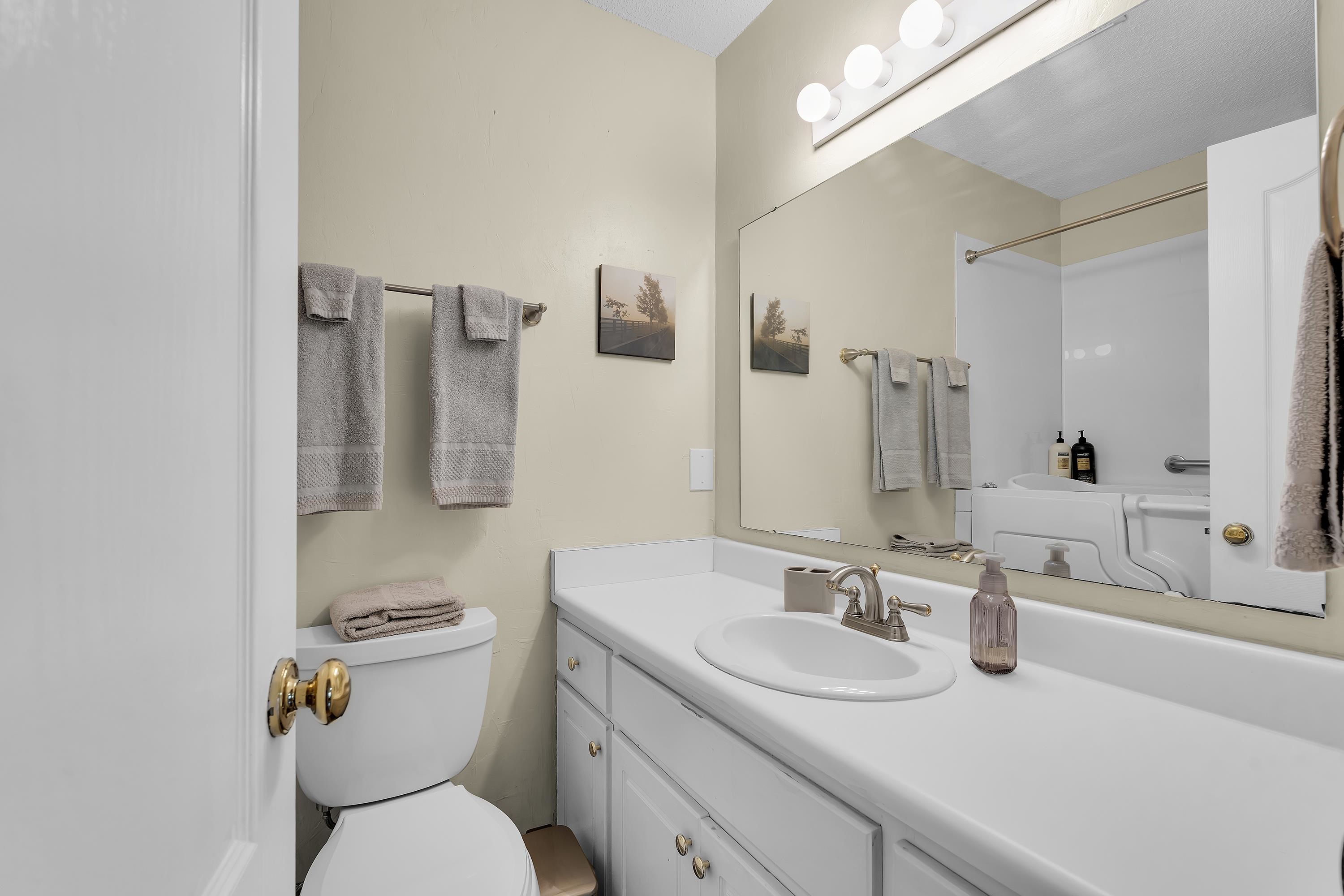 143 Cardinal Street Property Photo 8