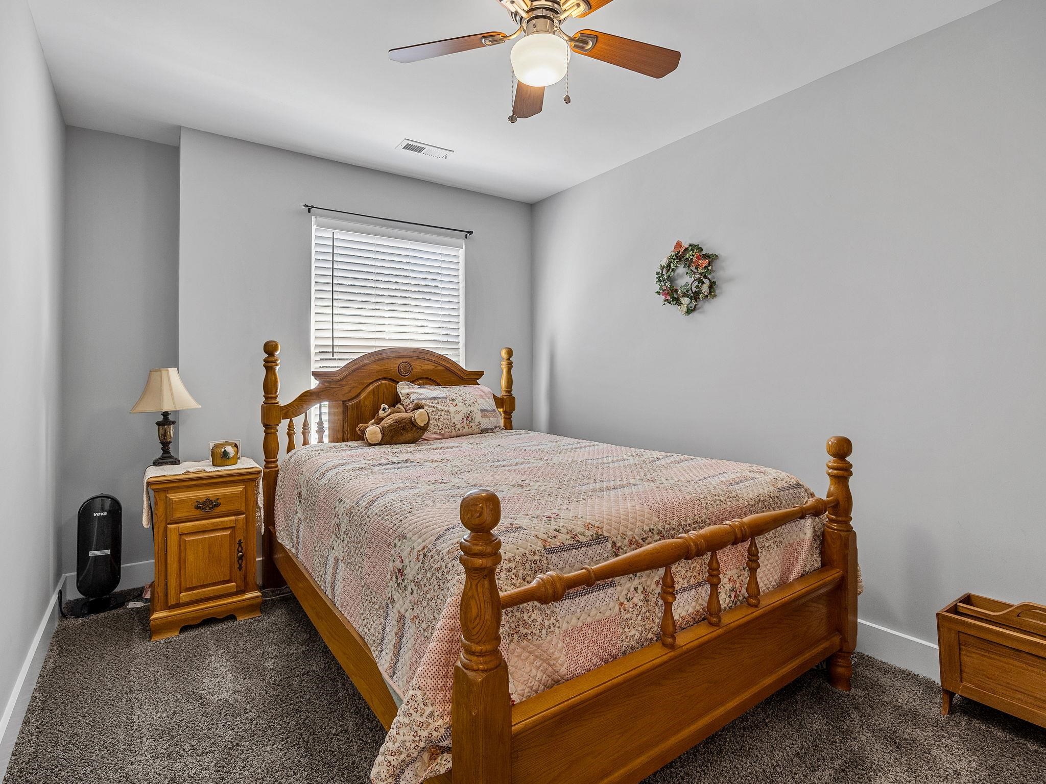105 Valley Creek Dr Property Photo 33