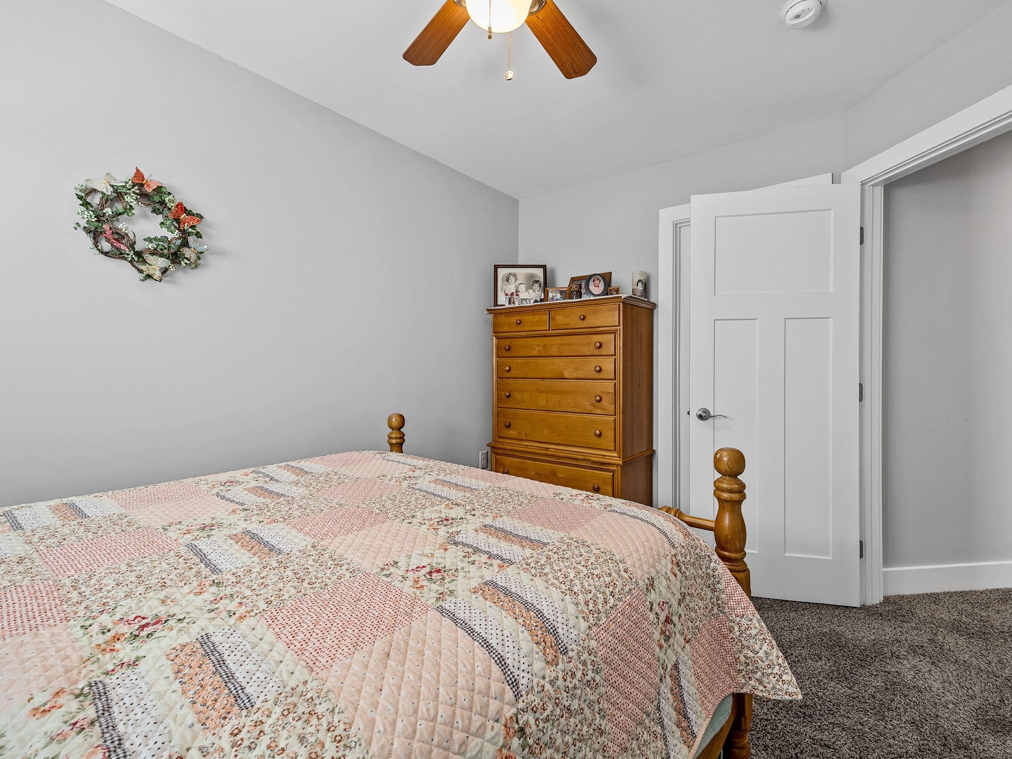 105 Valley Creek Dr Property Photo 34