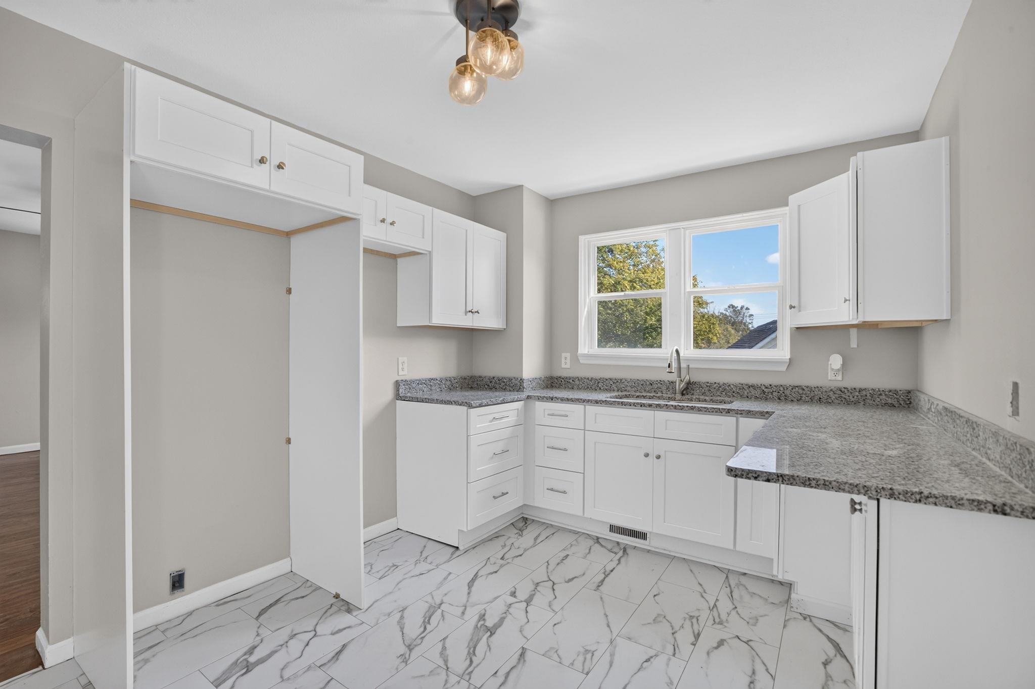 342811 Property Photo 21