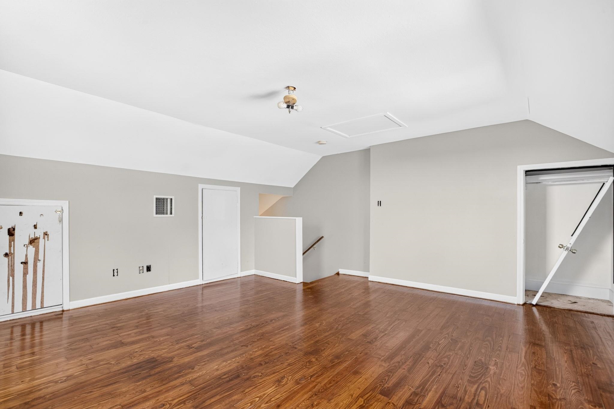 342811 Property Photo 27