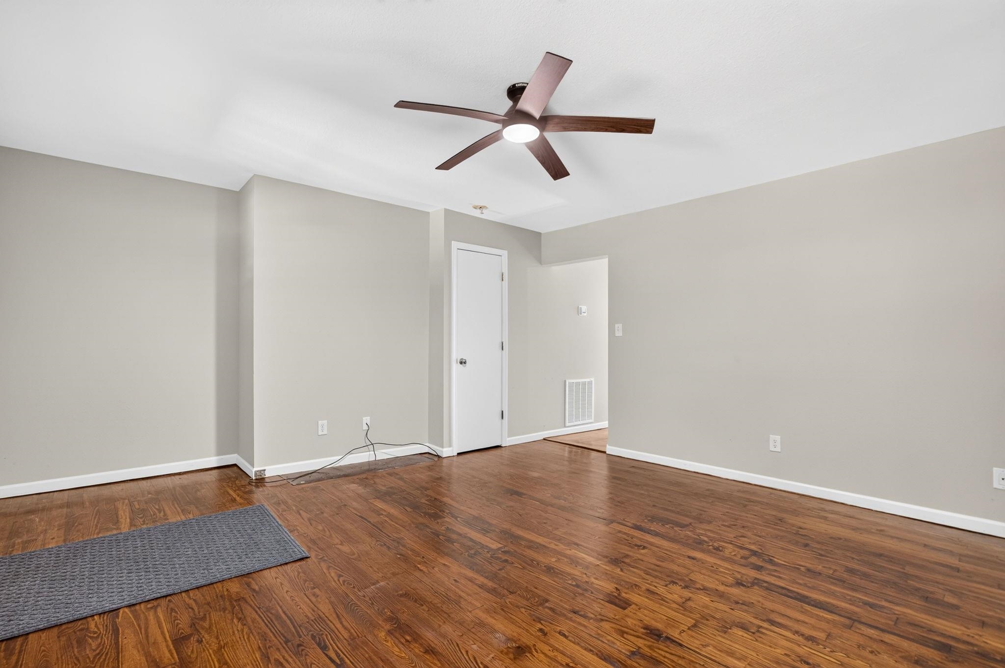 342811 Property Photo 35