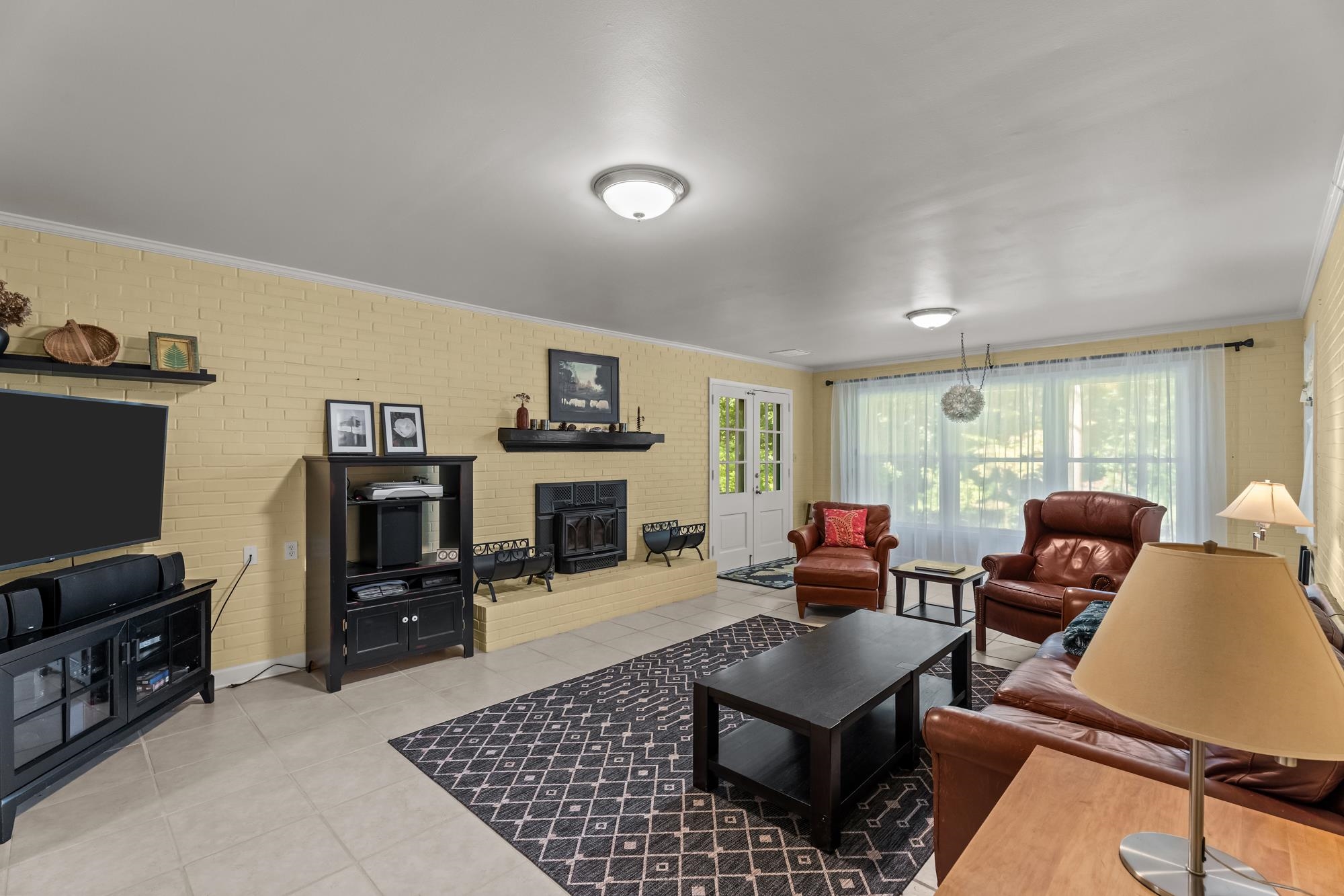 104 Eastwood Avenue Property Photo 28