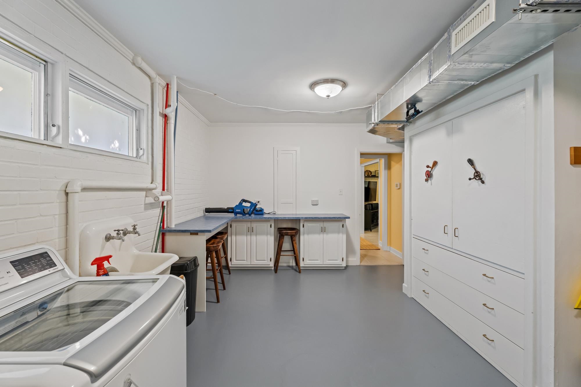 104 Eastwood Avenue Property Photo 35
