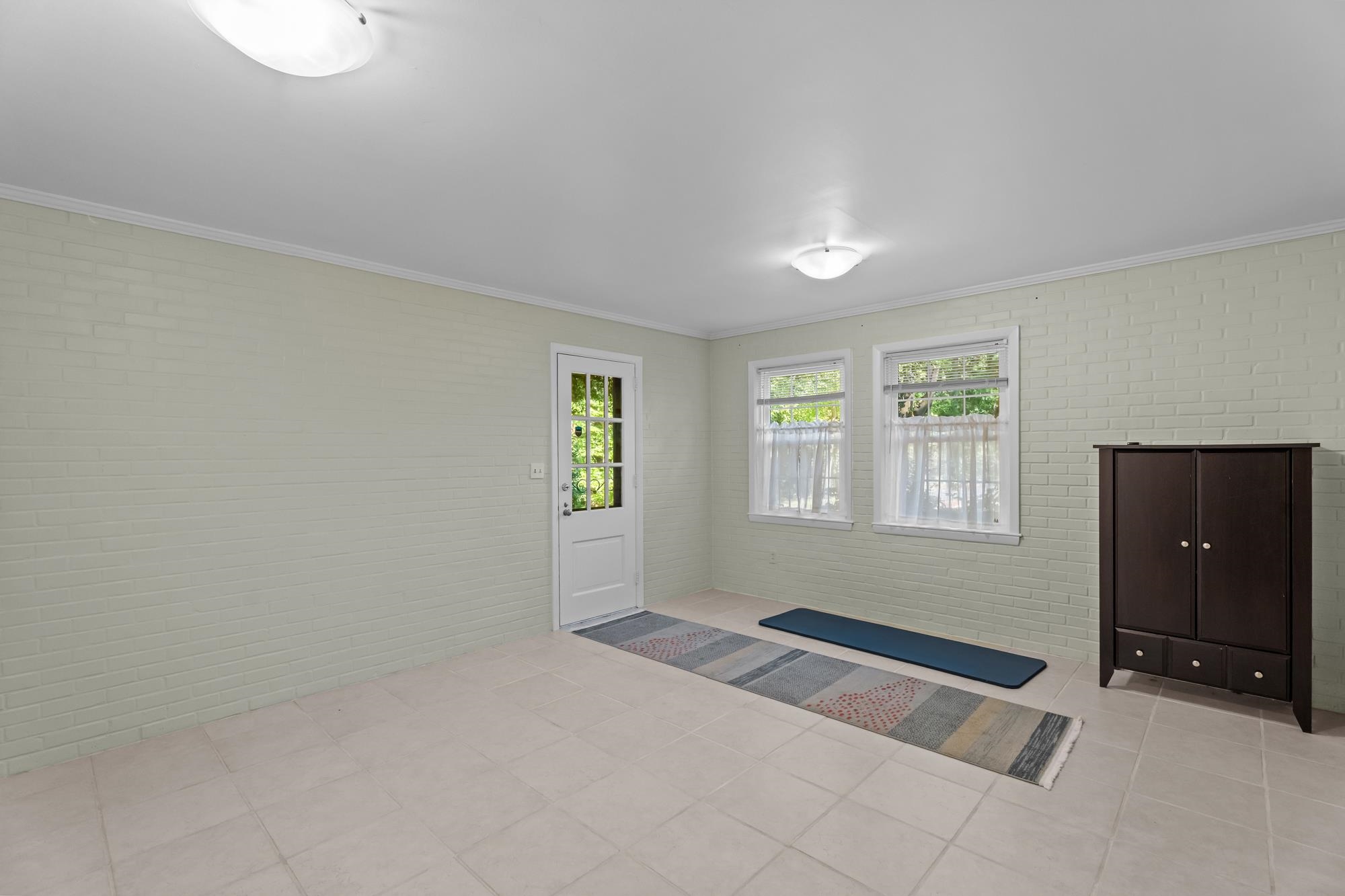 104 Eastwood Avenue Property Photo 37