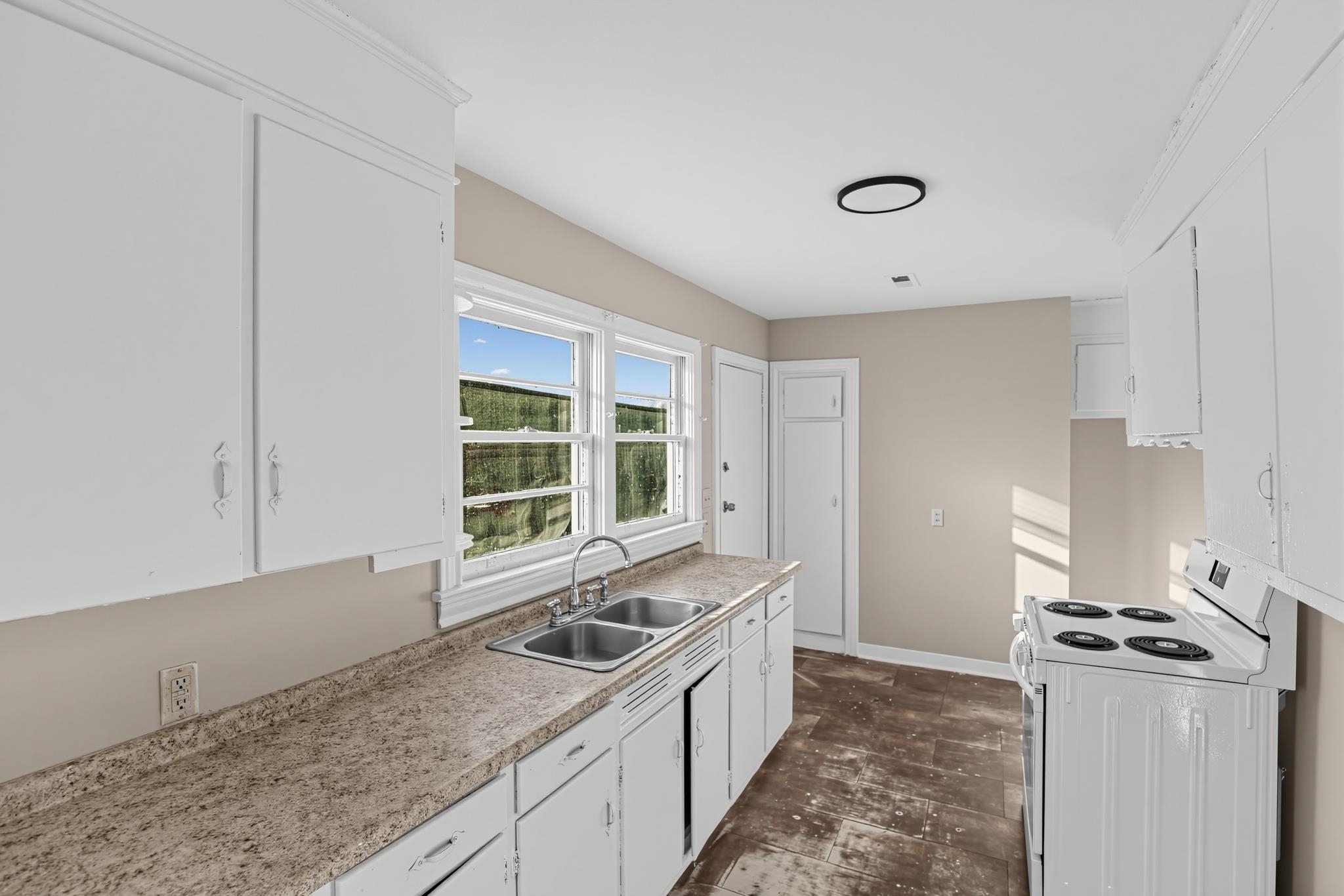 4 Mayo Drive Property Photo 10