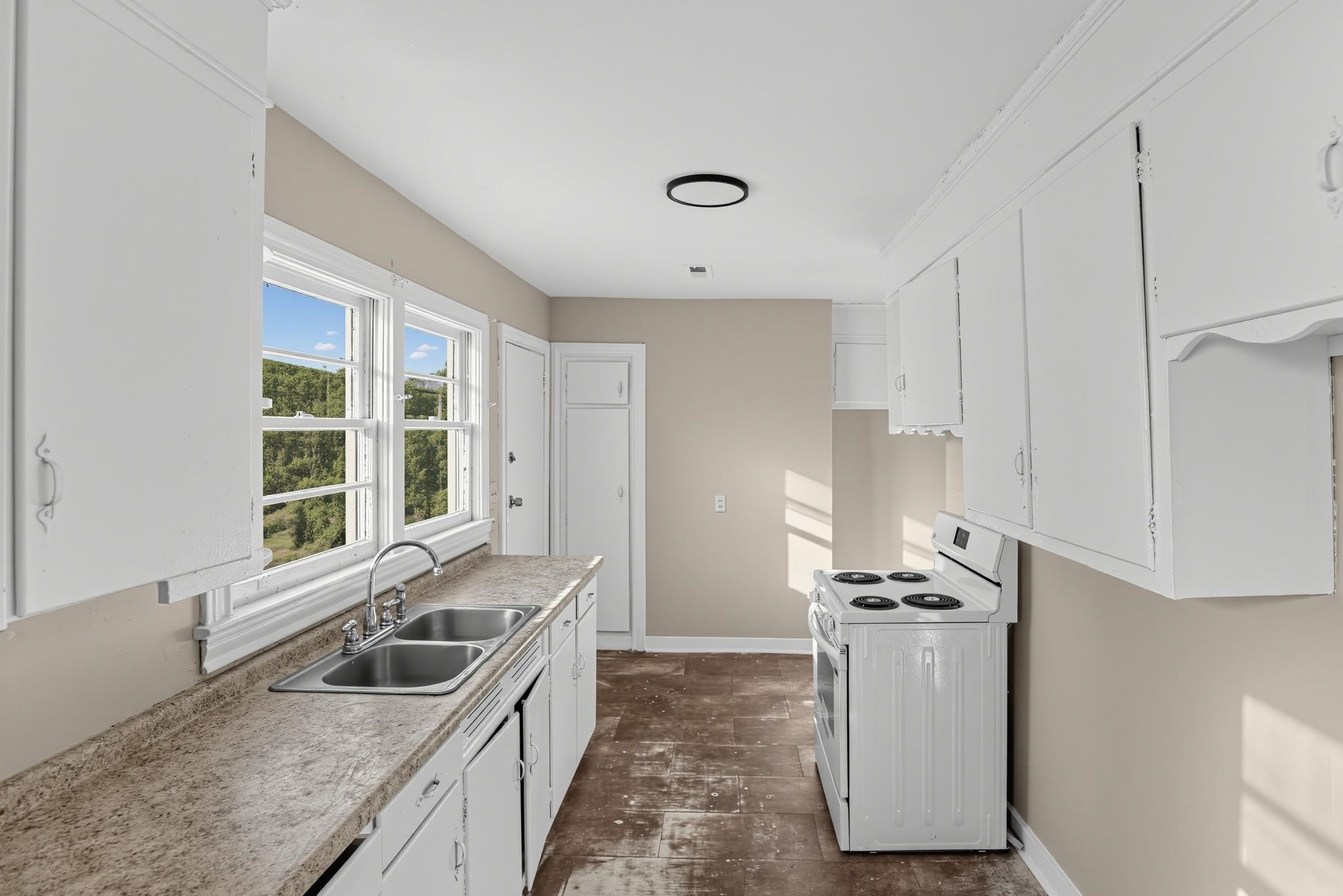 4 Mayo Drive Property Photo 11
